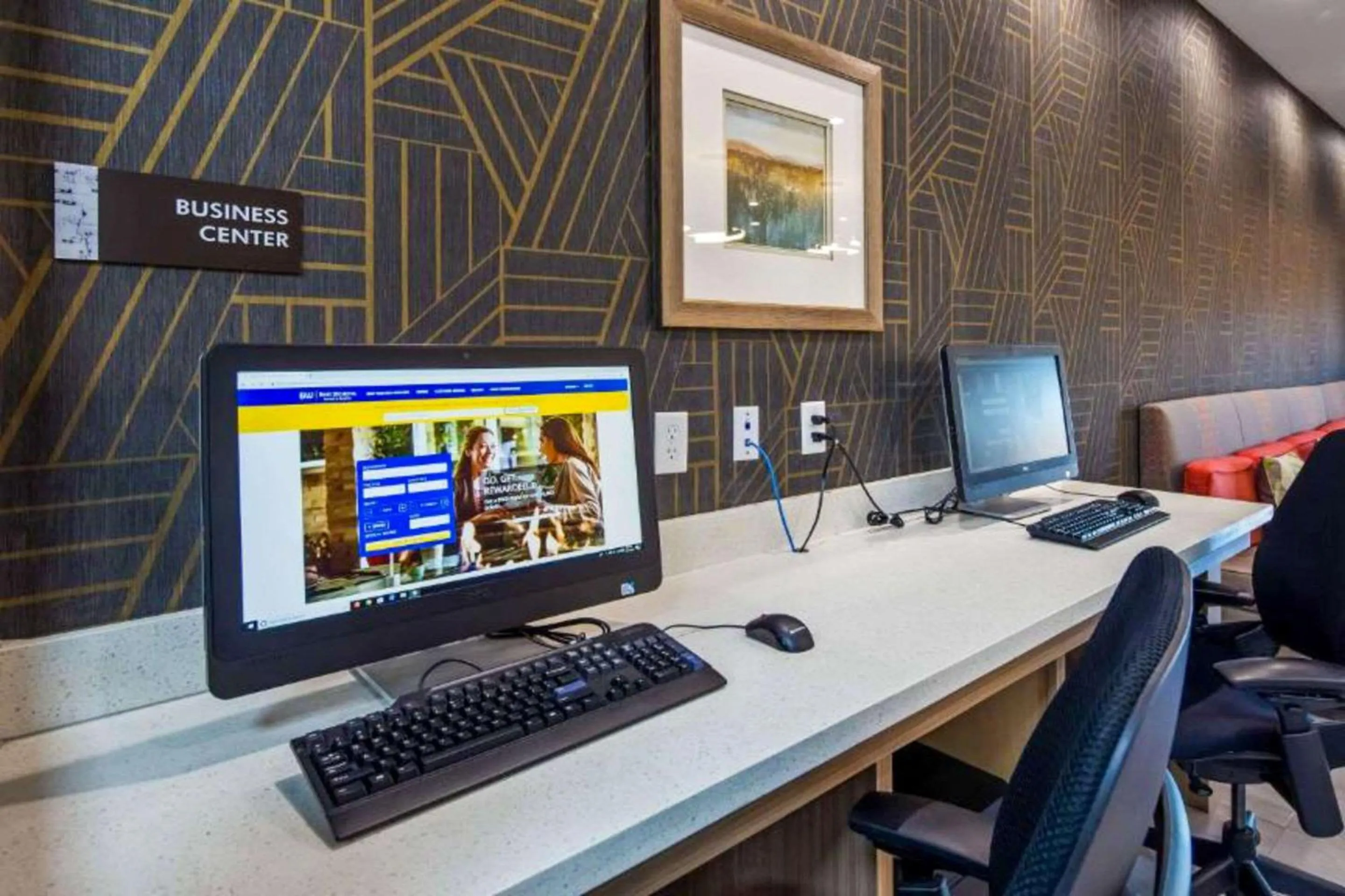 Business facilities in Comfort Inn & Suites Houston I-45 North - IAH