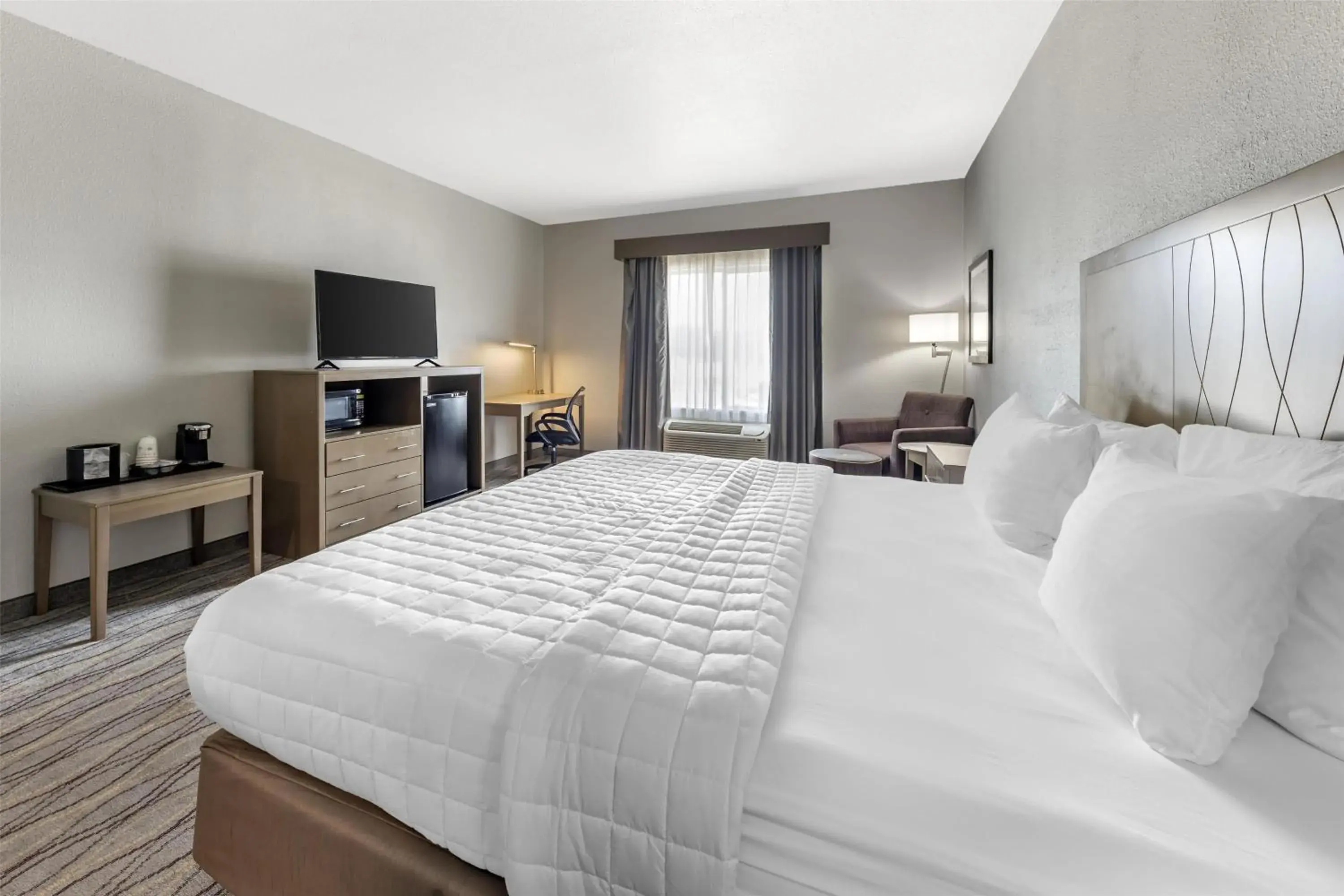 Bedroom, Bed in Best Western Plus Pauls Valley Bedroom, Bed in Best Western Plus Pauls Valley