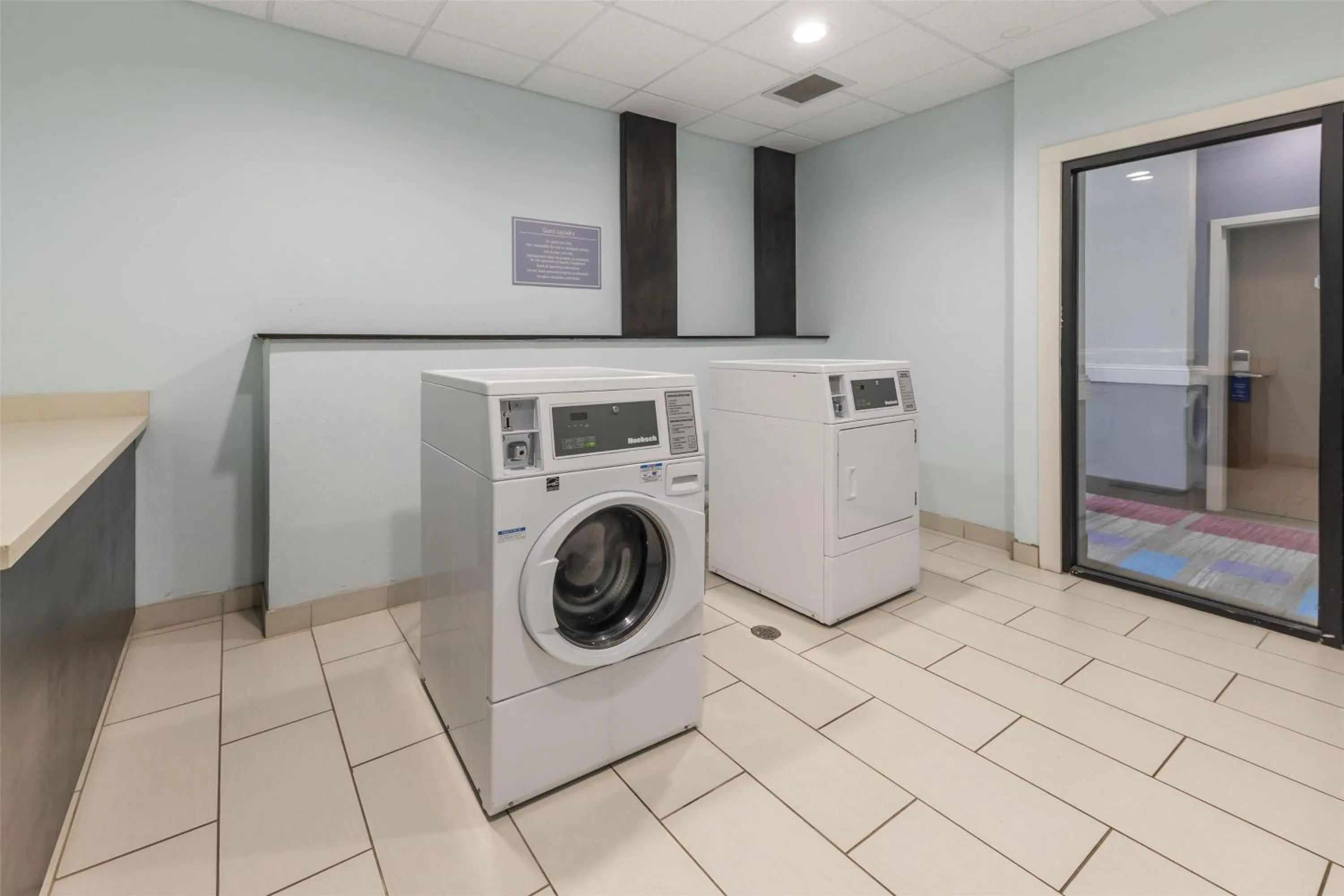 Property building in Best Western Plus Pauls Valley