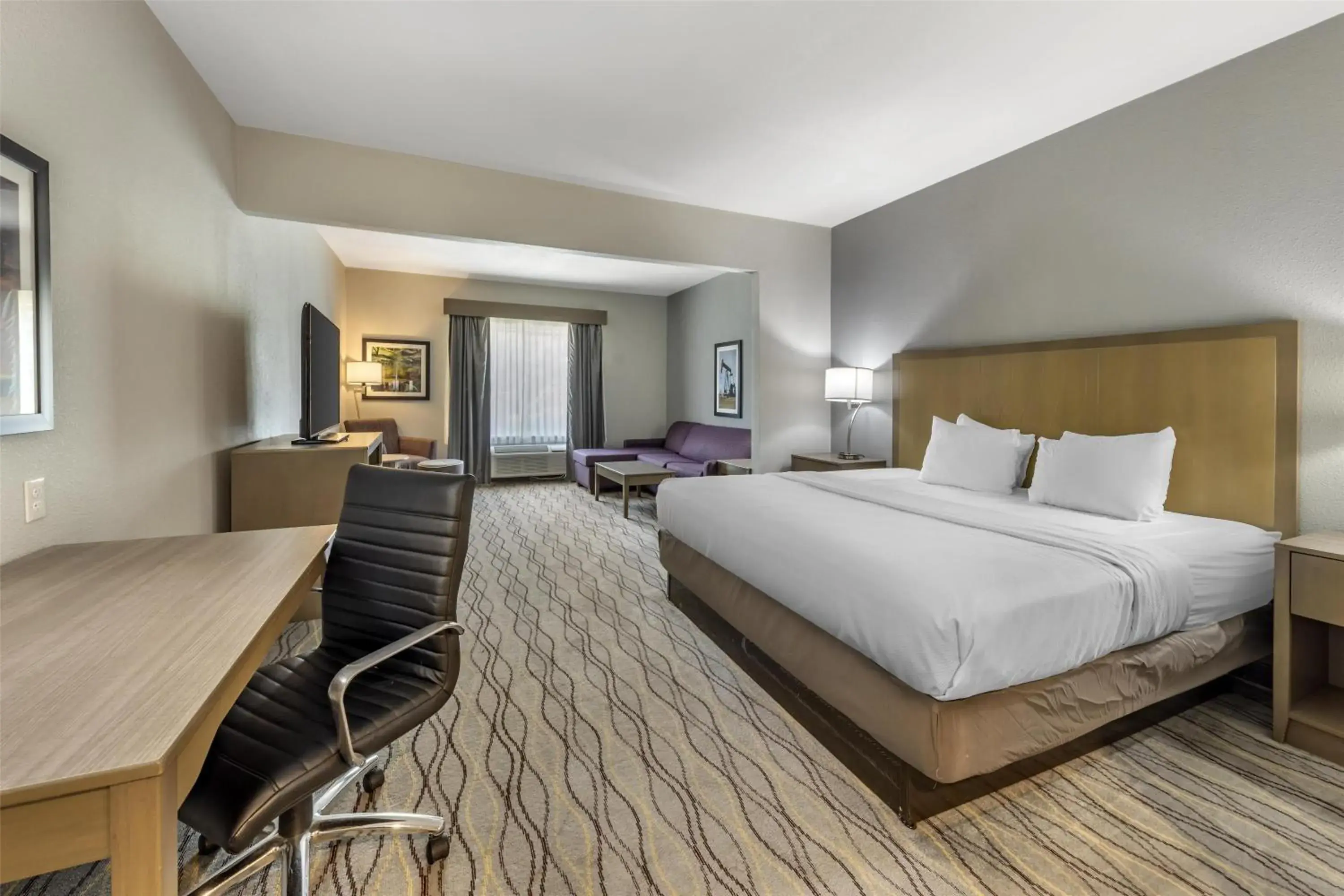 King Suite in Best Western Plus Pauls Valley King Suite in Best Western Plus Pauls Valley