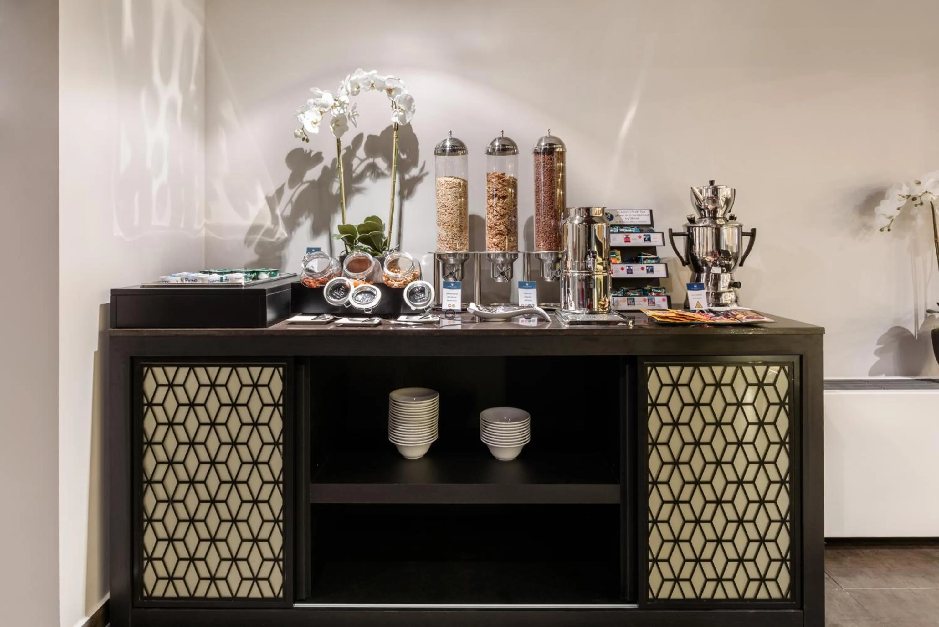 Lounge or bar in Eurostars Fuerte Ruavieja