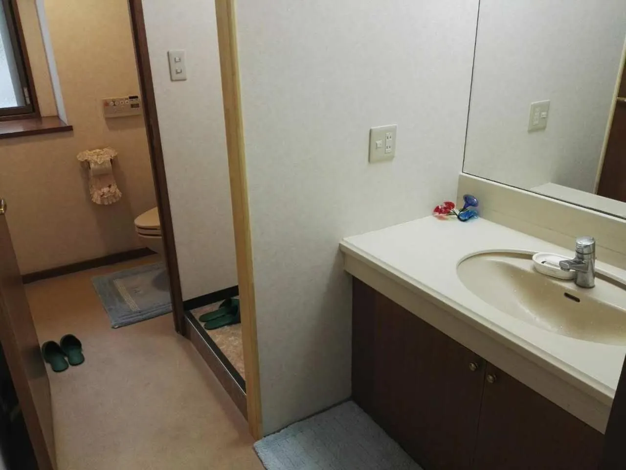 Atami Onsen Guest House Megumi 5 minutes walk from Atami Station