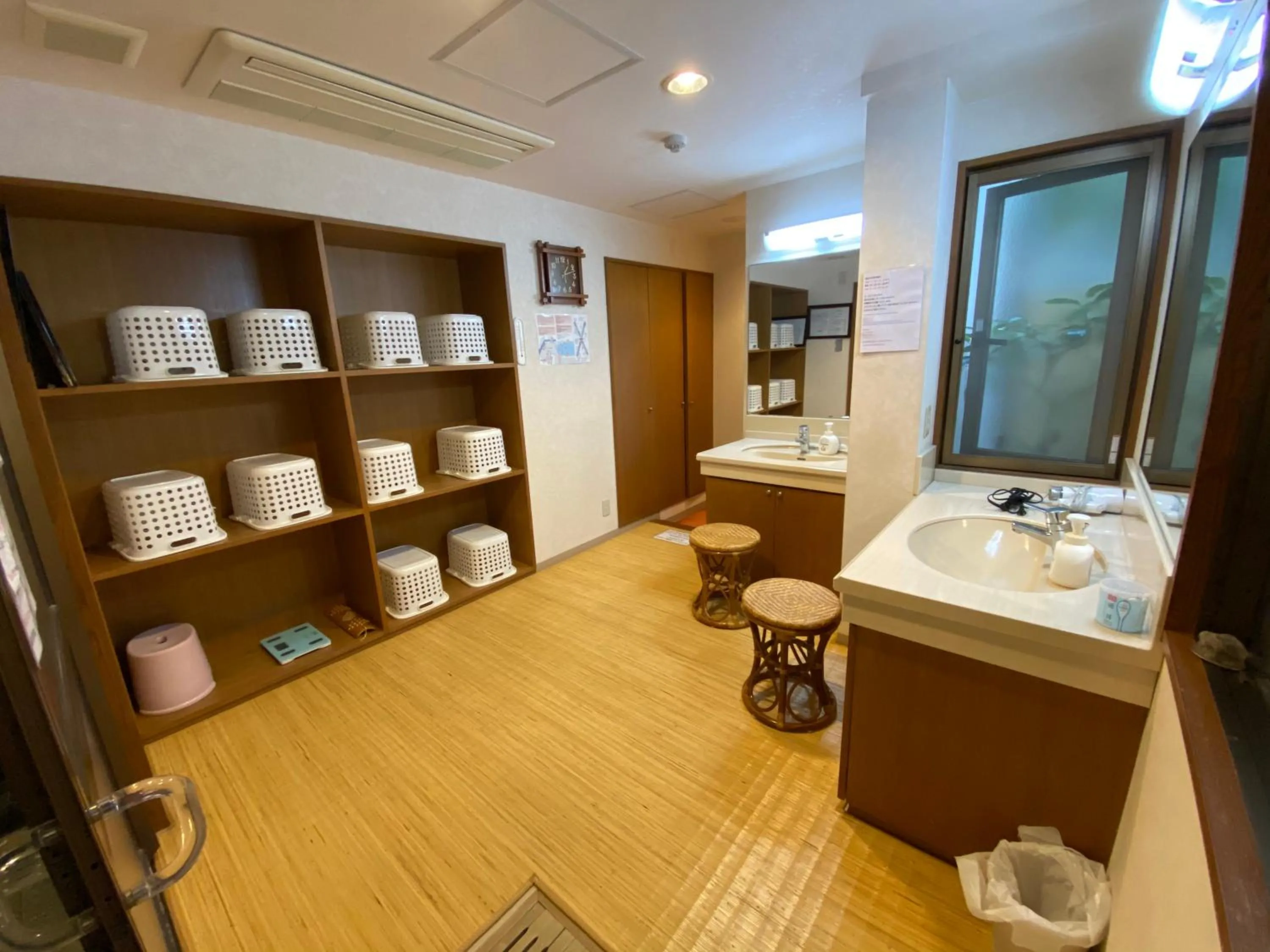 Hot Spring Bath in Atami Onsen Guest House Megumi 5 minutes walk from Atami Station