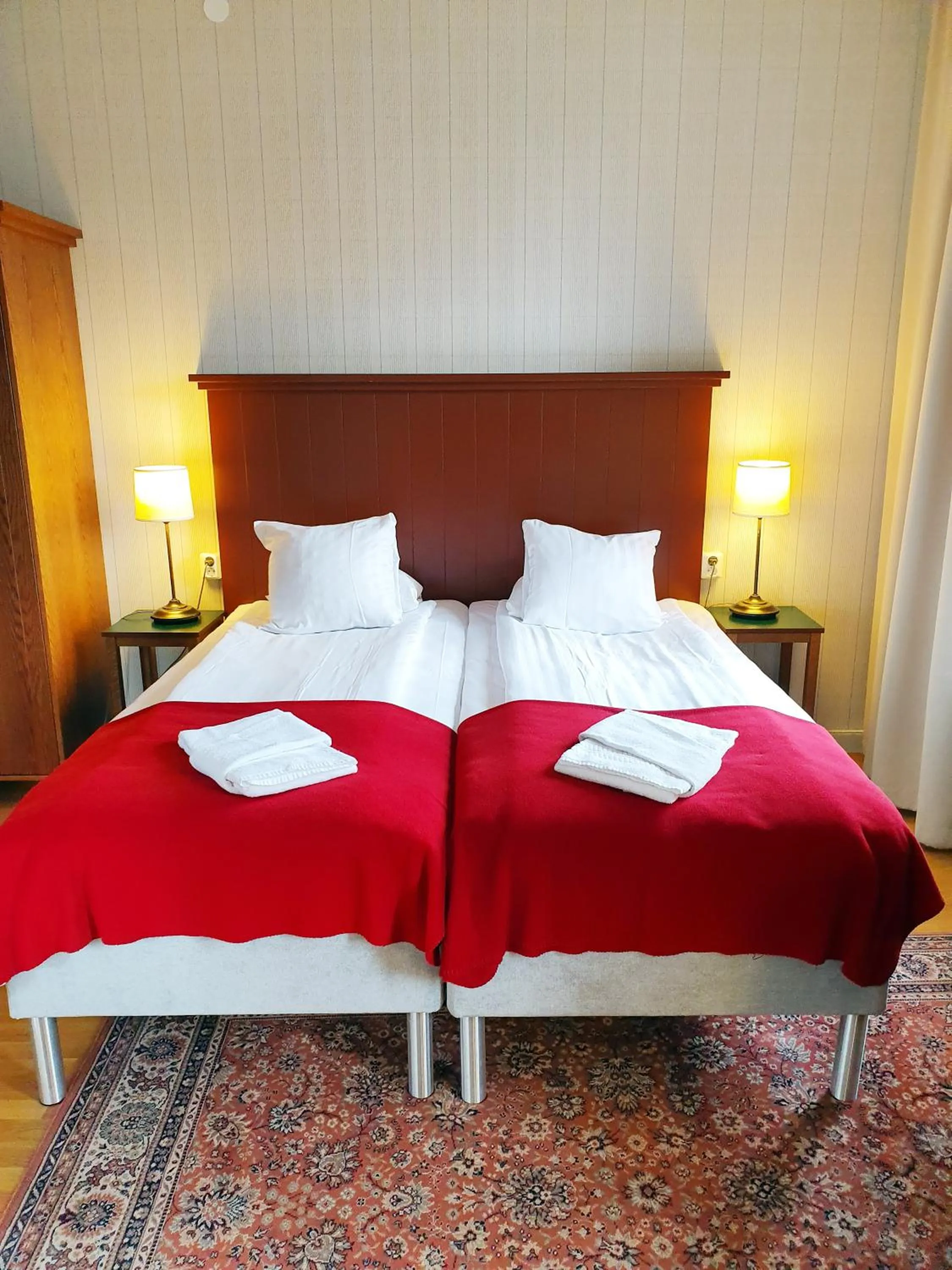 Photo of the whole room, Bed in Hotel Bishops Arms Kristianstad