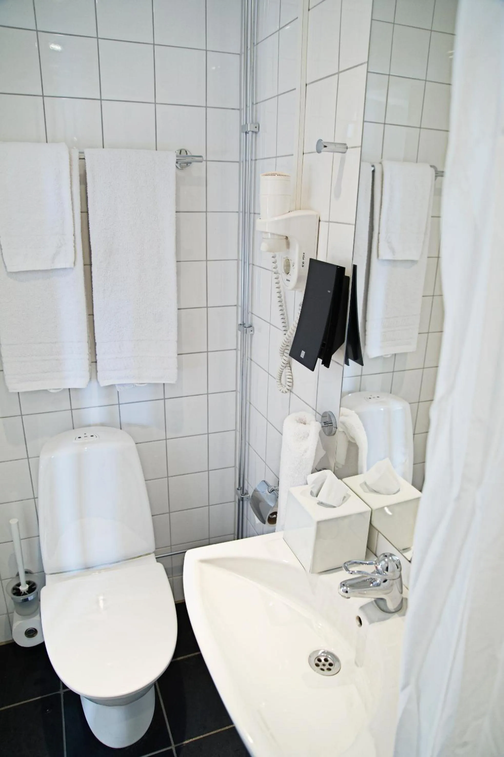 Bathroom in Hotel Bishops Arms Kristianstad