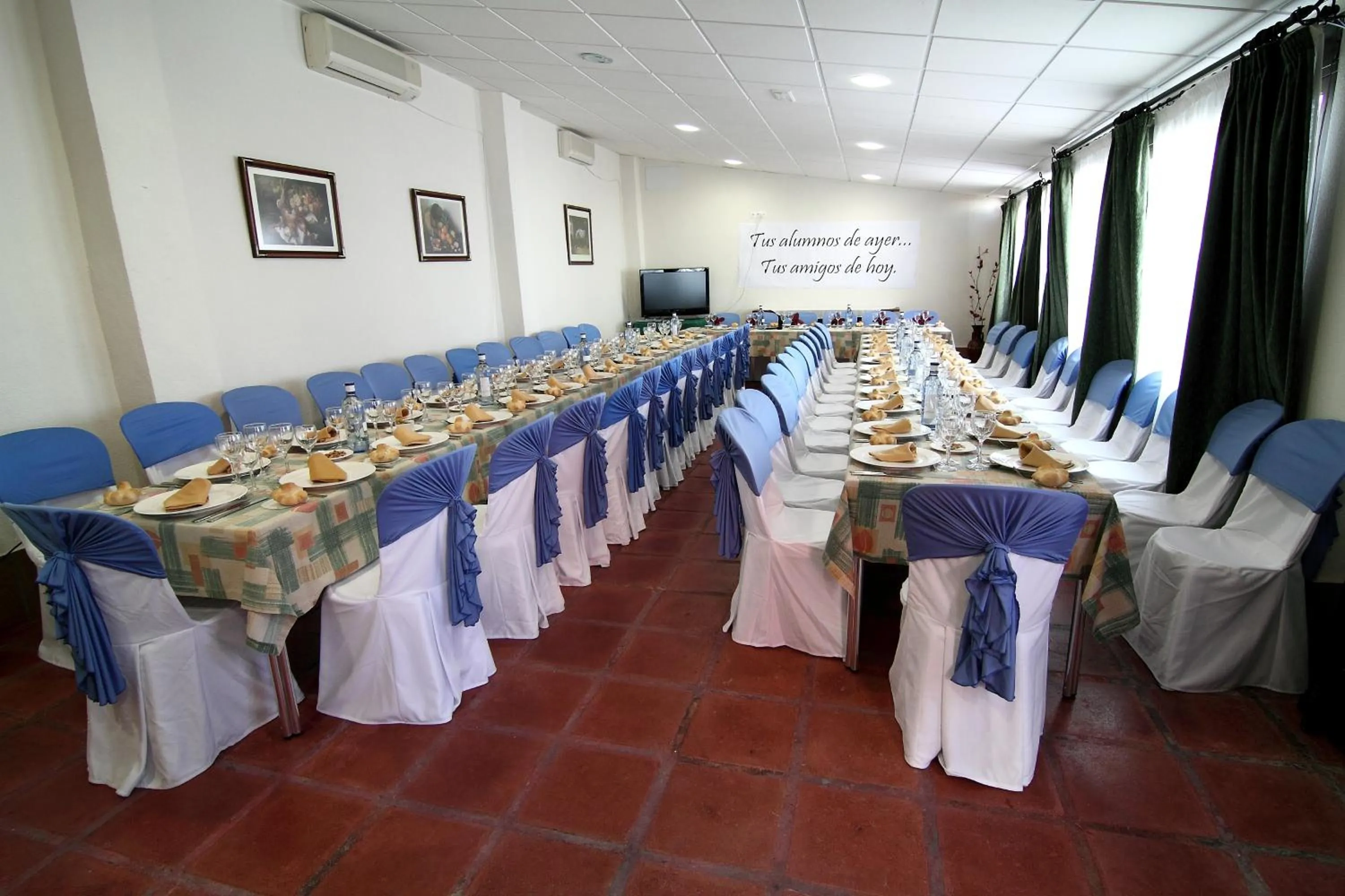 Banquet/Function facilities in Hostal Restaurante La Bartola