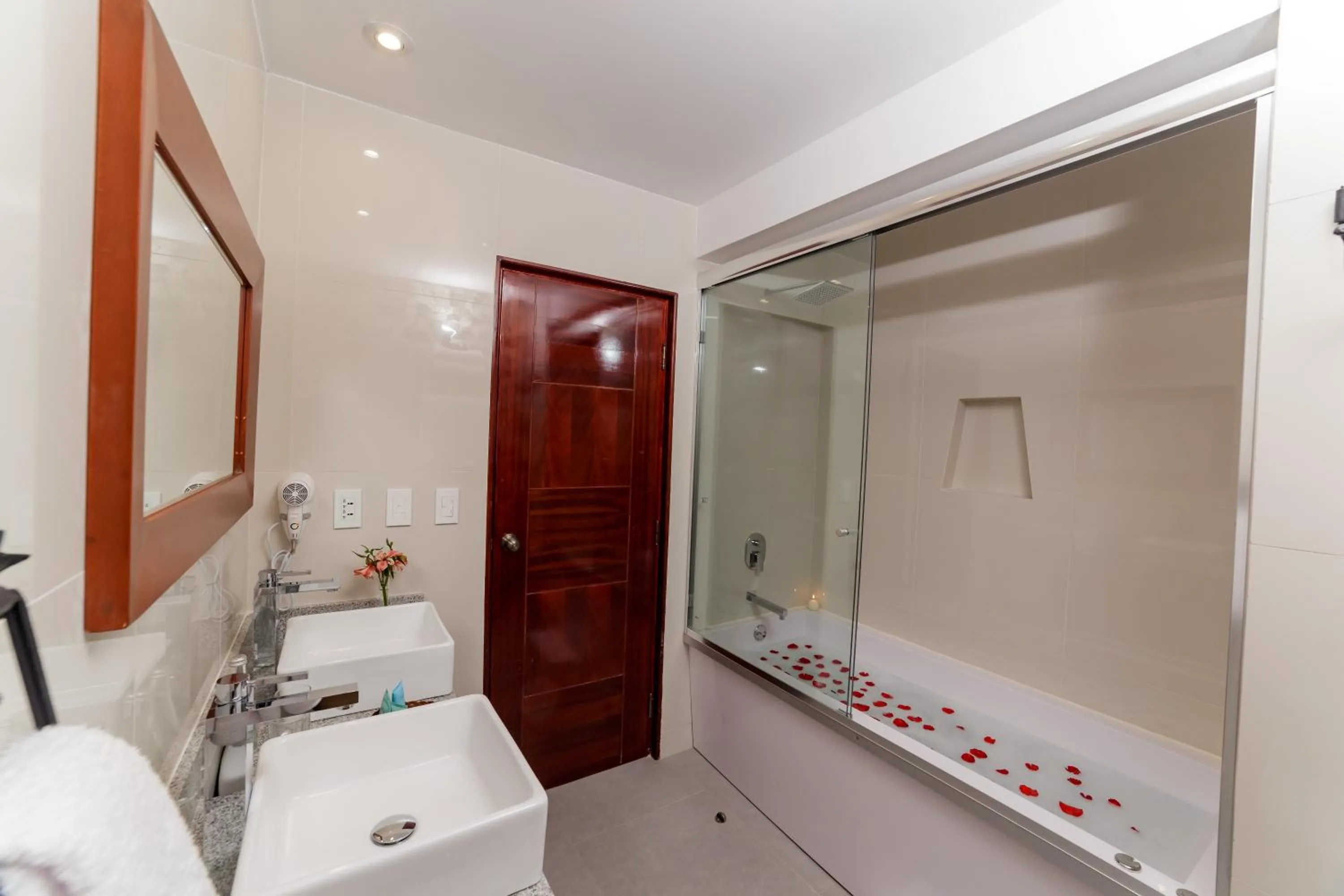 Hot Tub in Yawar Inka Hotel