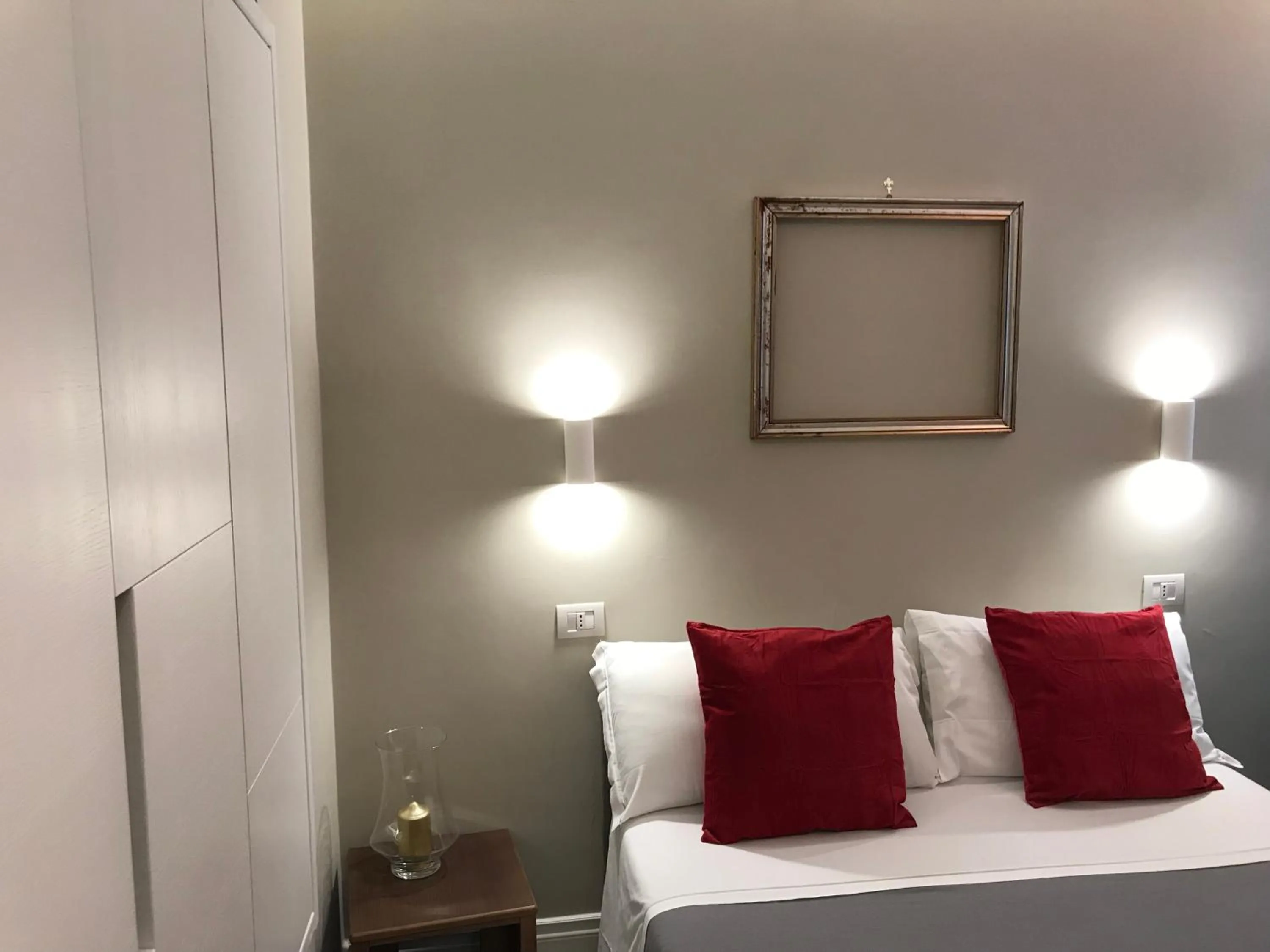 Bed in Ambra Noblesse