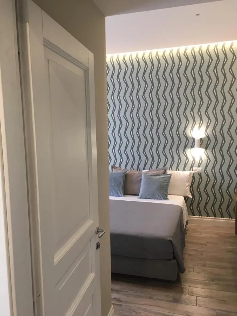 Bed in Ambra Noblesse