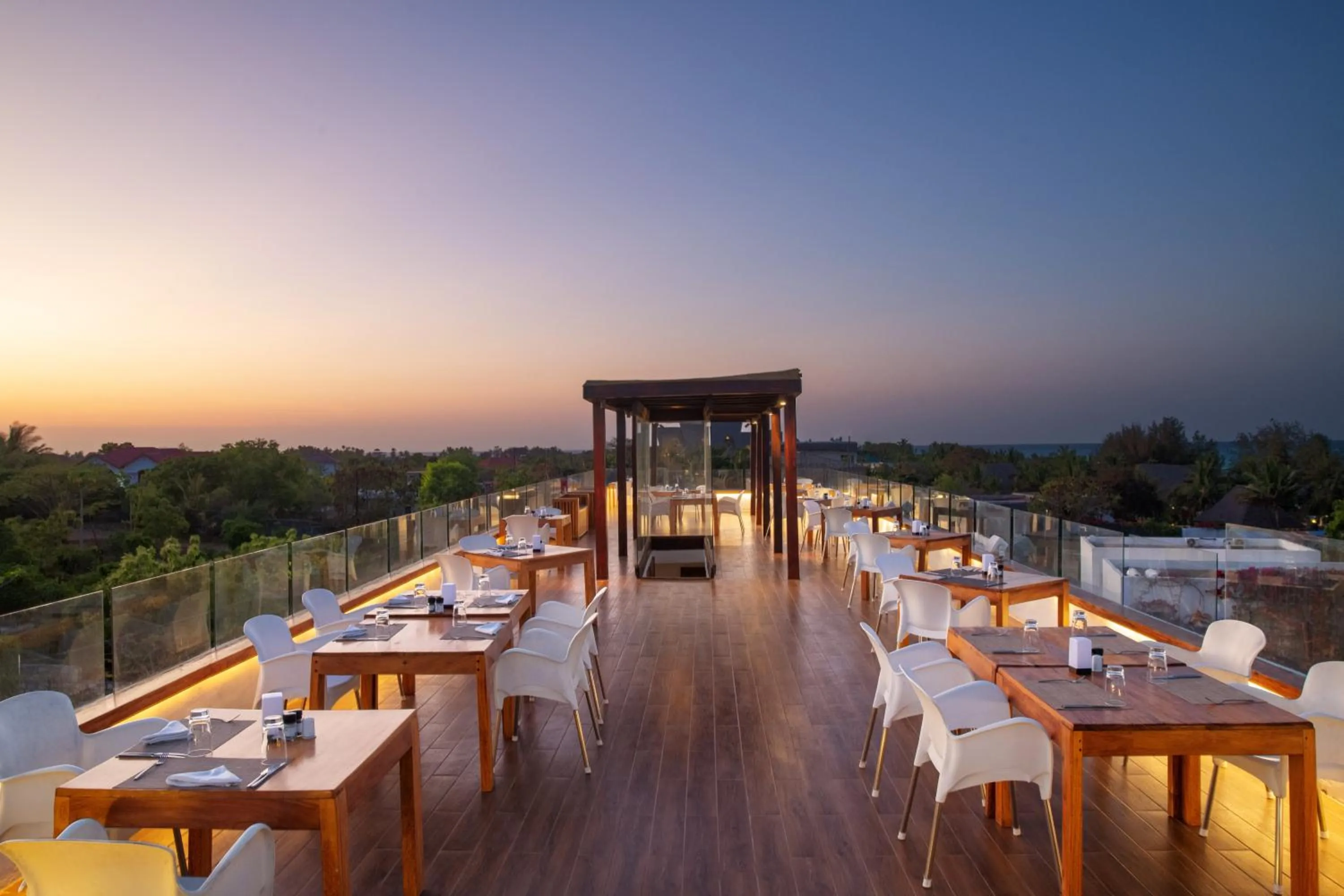 Restaurant/places to eat in Nungwi Dreams by Mantis