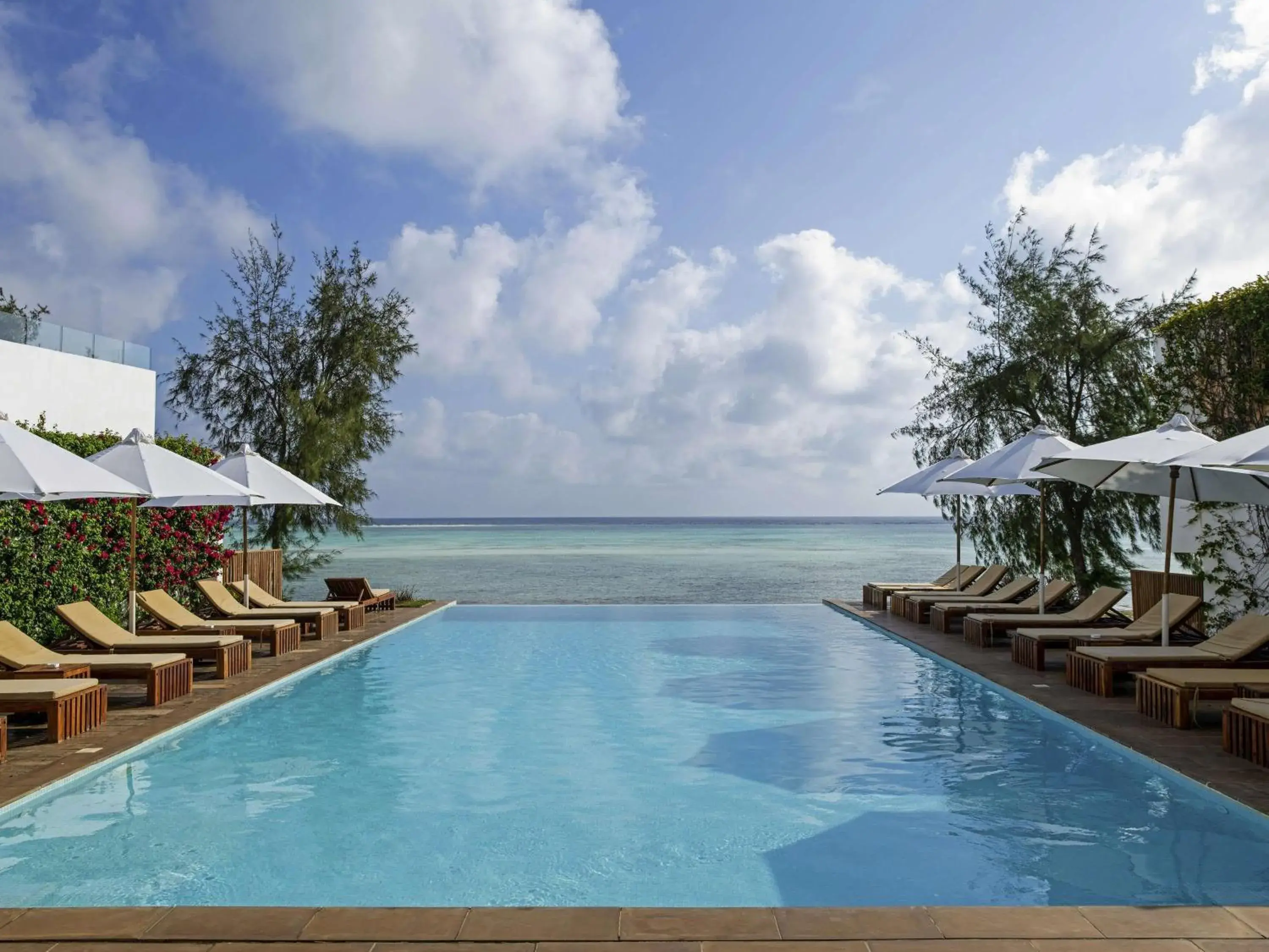 Pool view in Nungwi Dreams by Mantis Pool view in Nungwi Dreams by Mantis