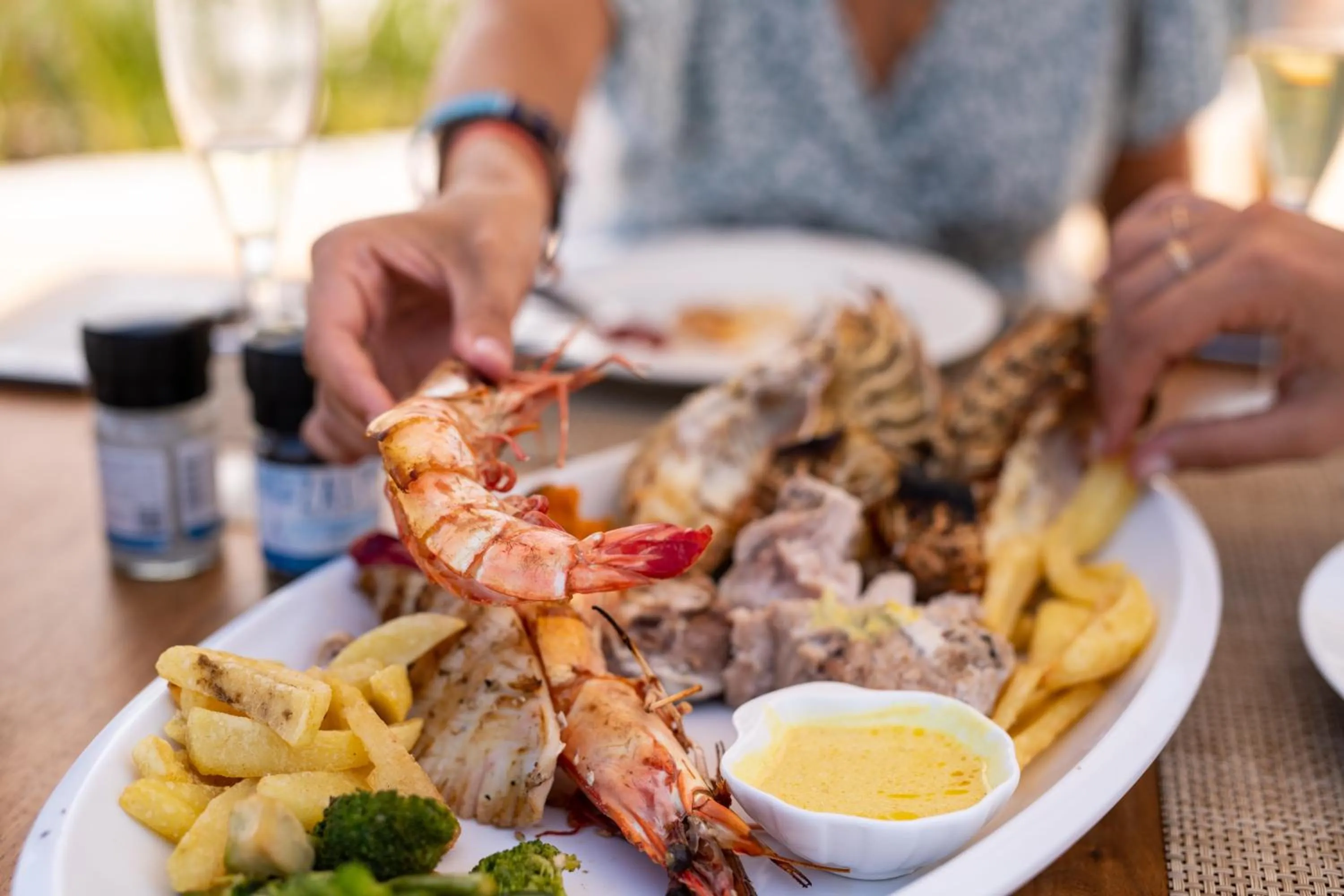 Food and drinks in Nungwi Dreams by Mantis