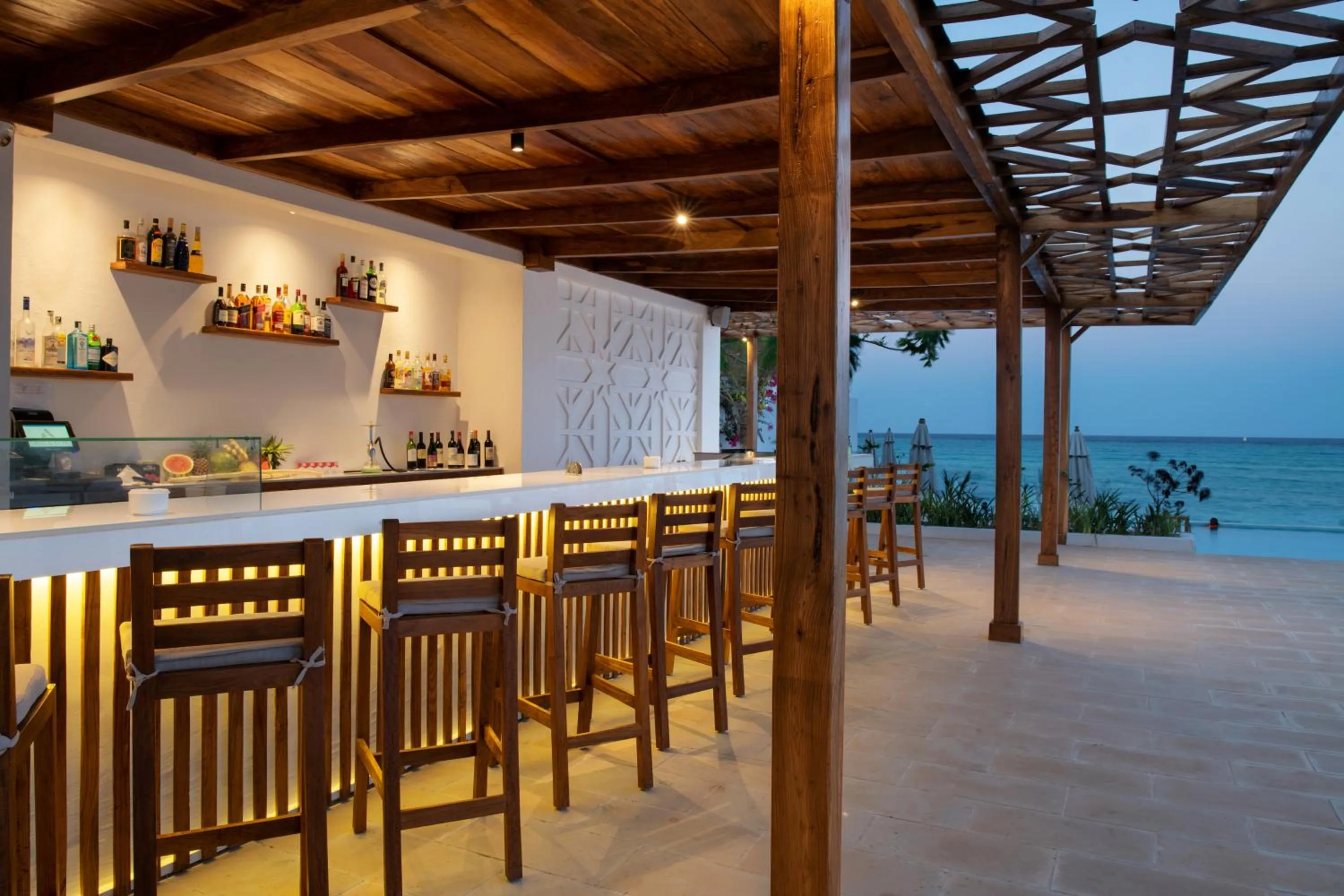 Restaurant/places to eat in Nungwi Dreams by Mantis