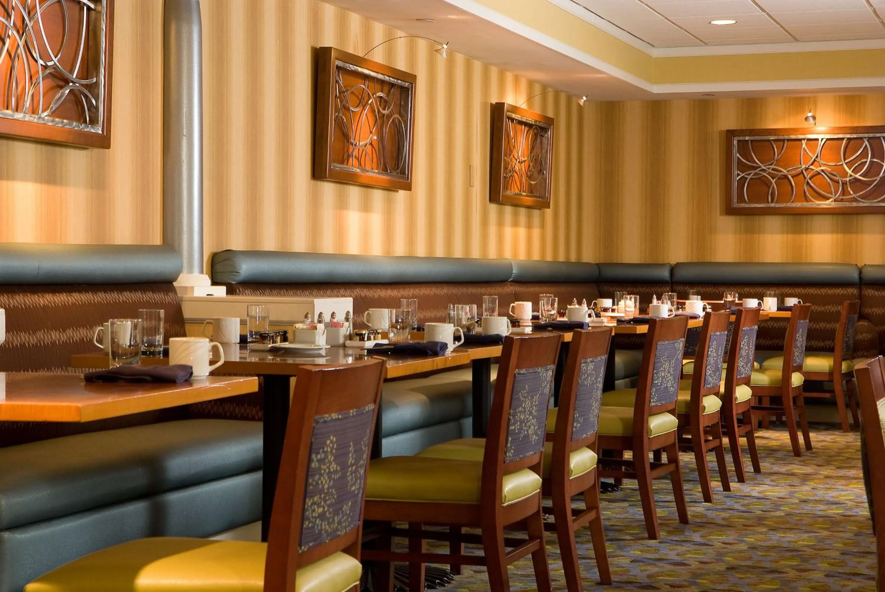 Restaurant/places to eat in Sonesta ES Suites Gwinnett Place Atlanta