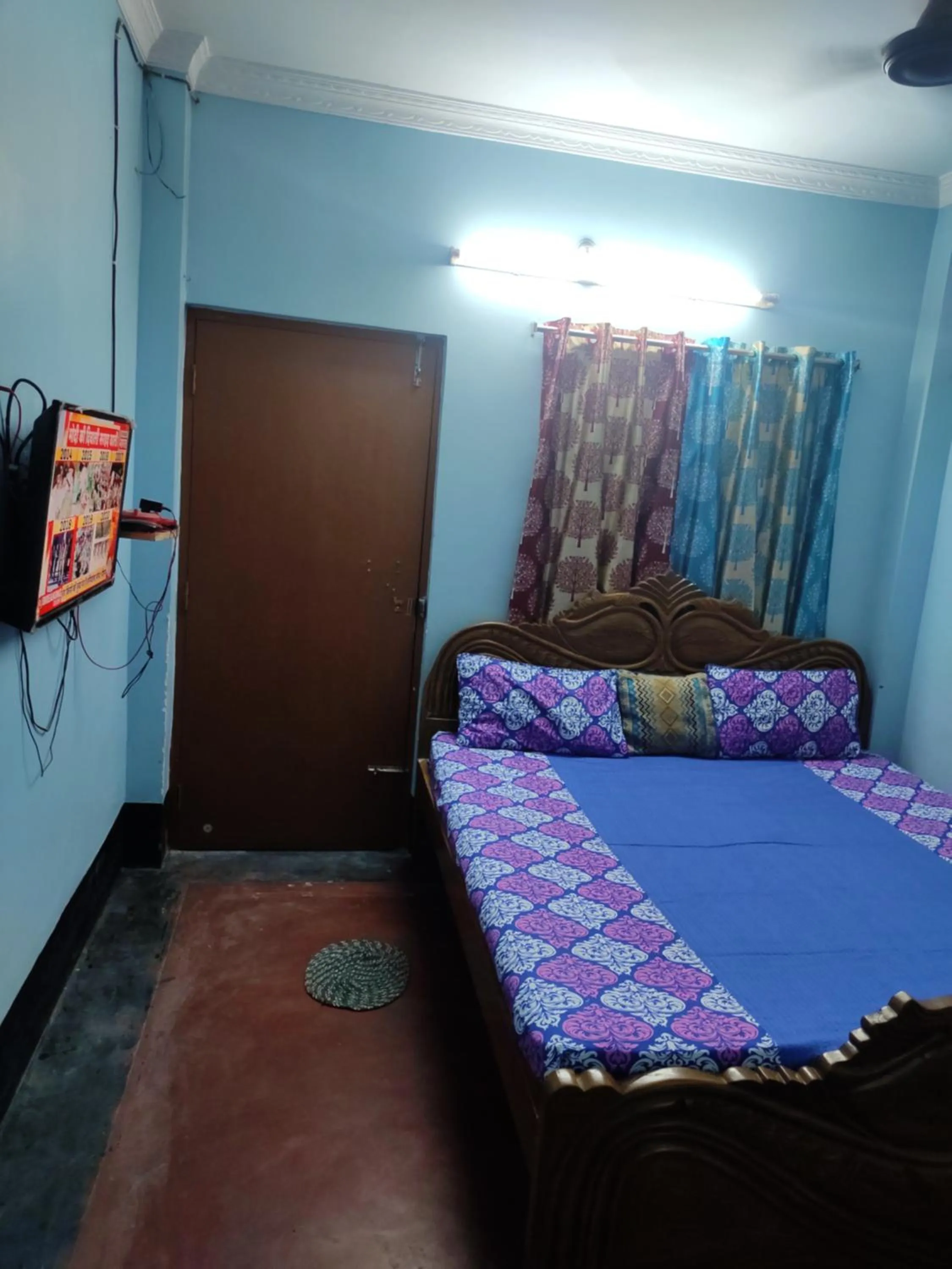 Bed in Kiran Guest House