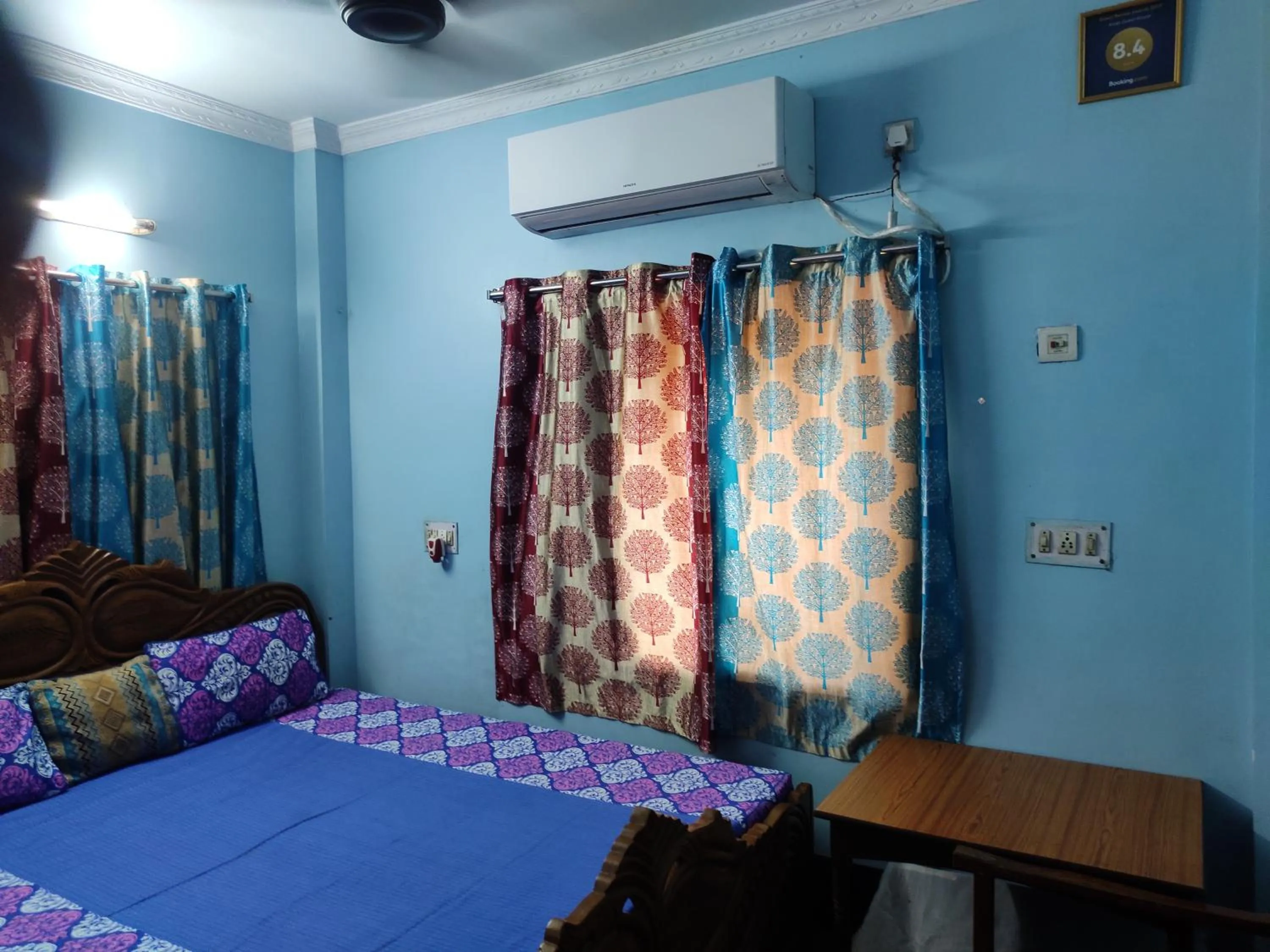 Bed in Kiran Guest House