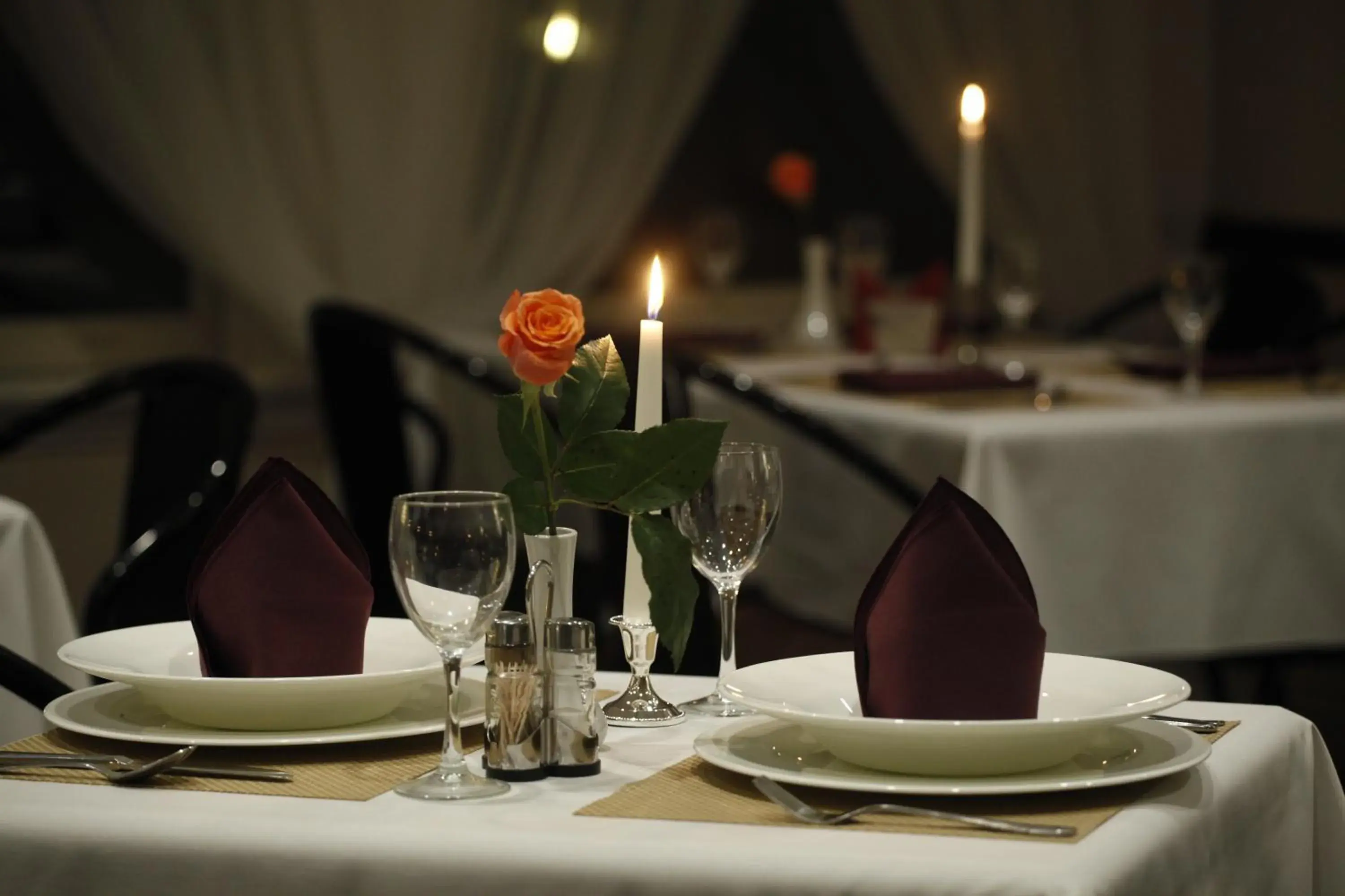 Restaurant/places to eat in Airport Hotel Mara Restaurant/places to eat in Airport Hotel Mara