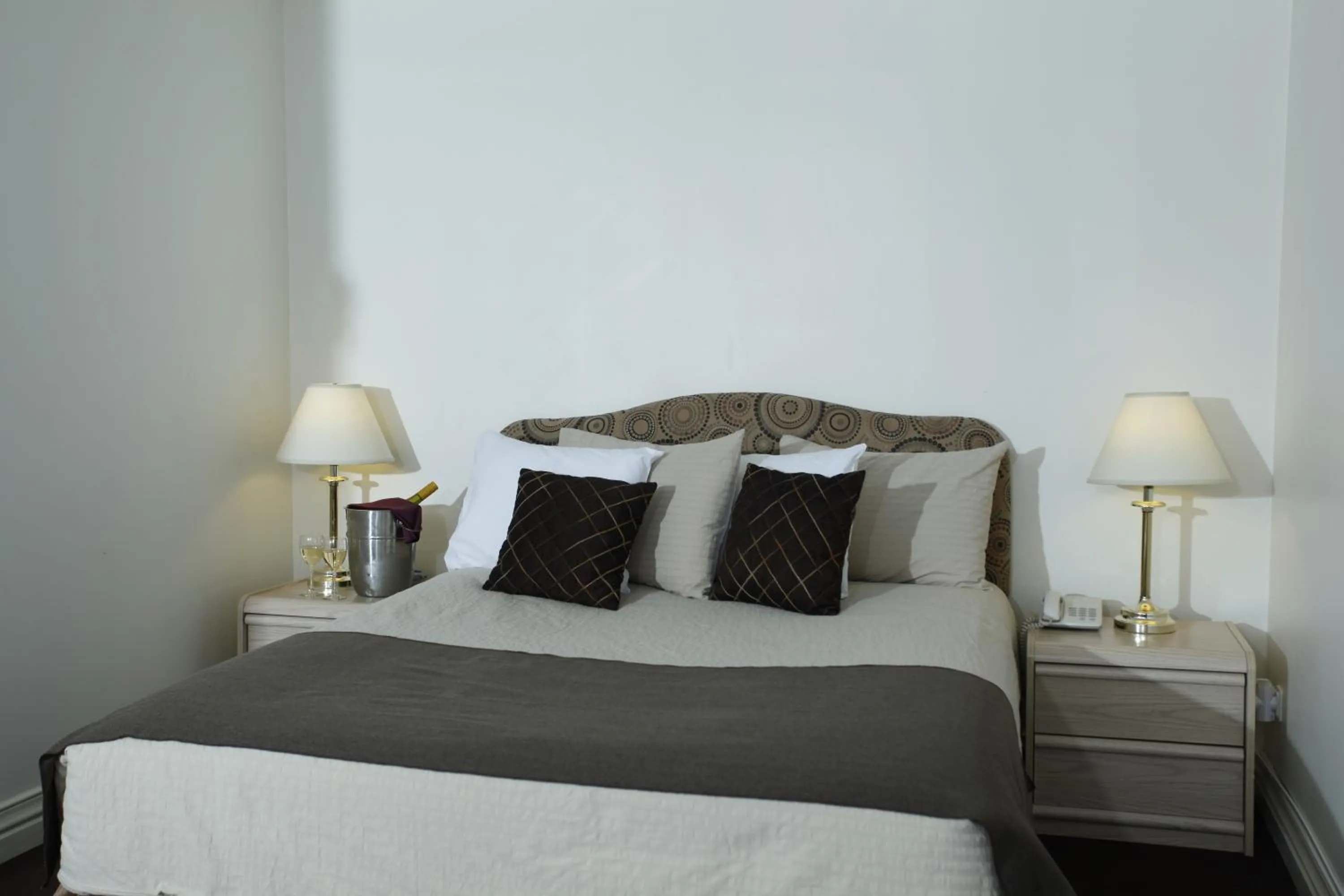 Bed in Airport Hotel Mara