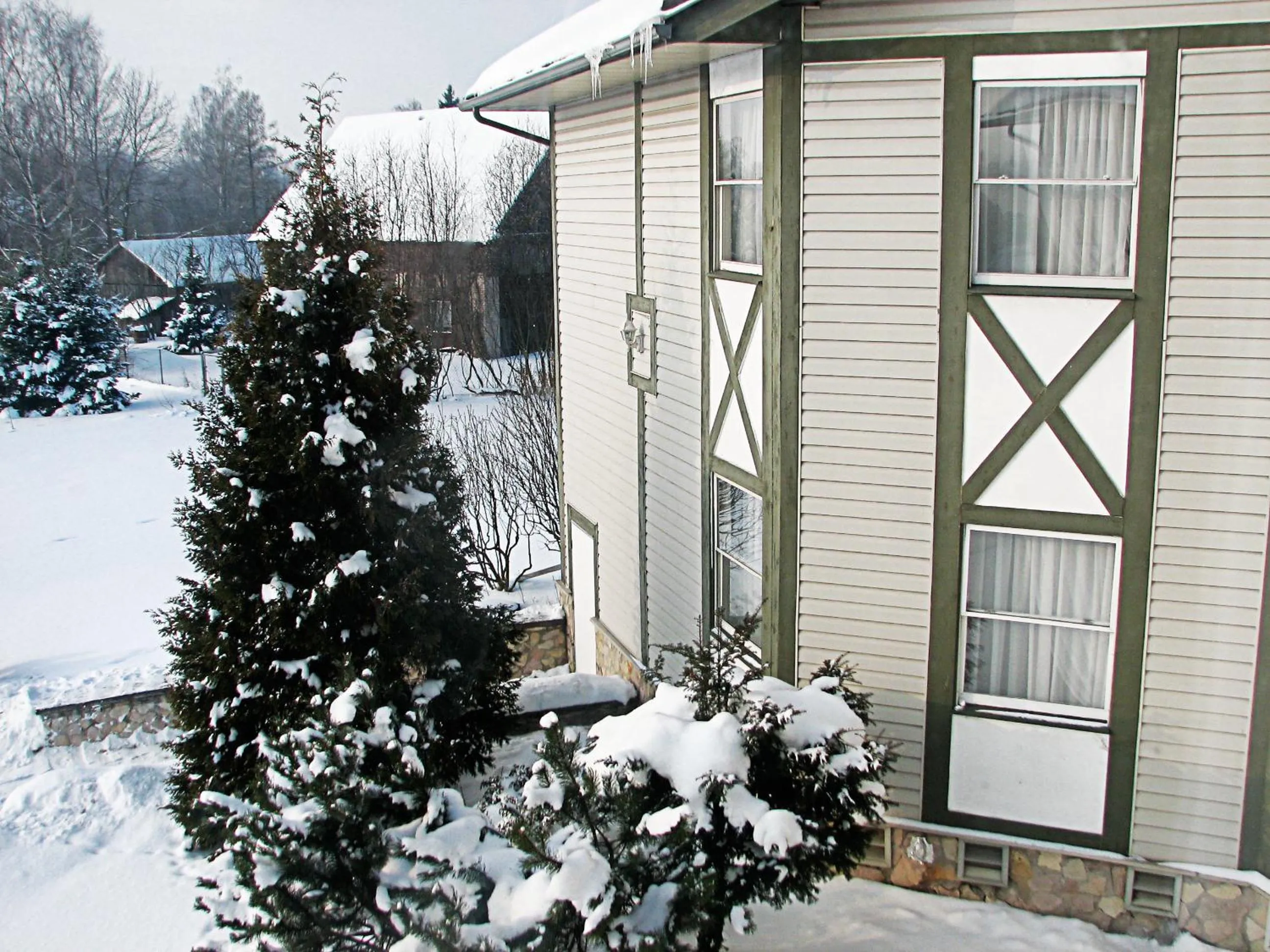 Neighbourhood in Airport Hotel Mara