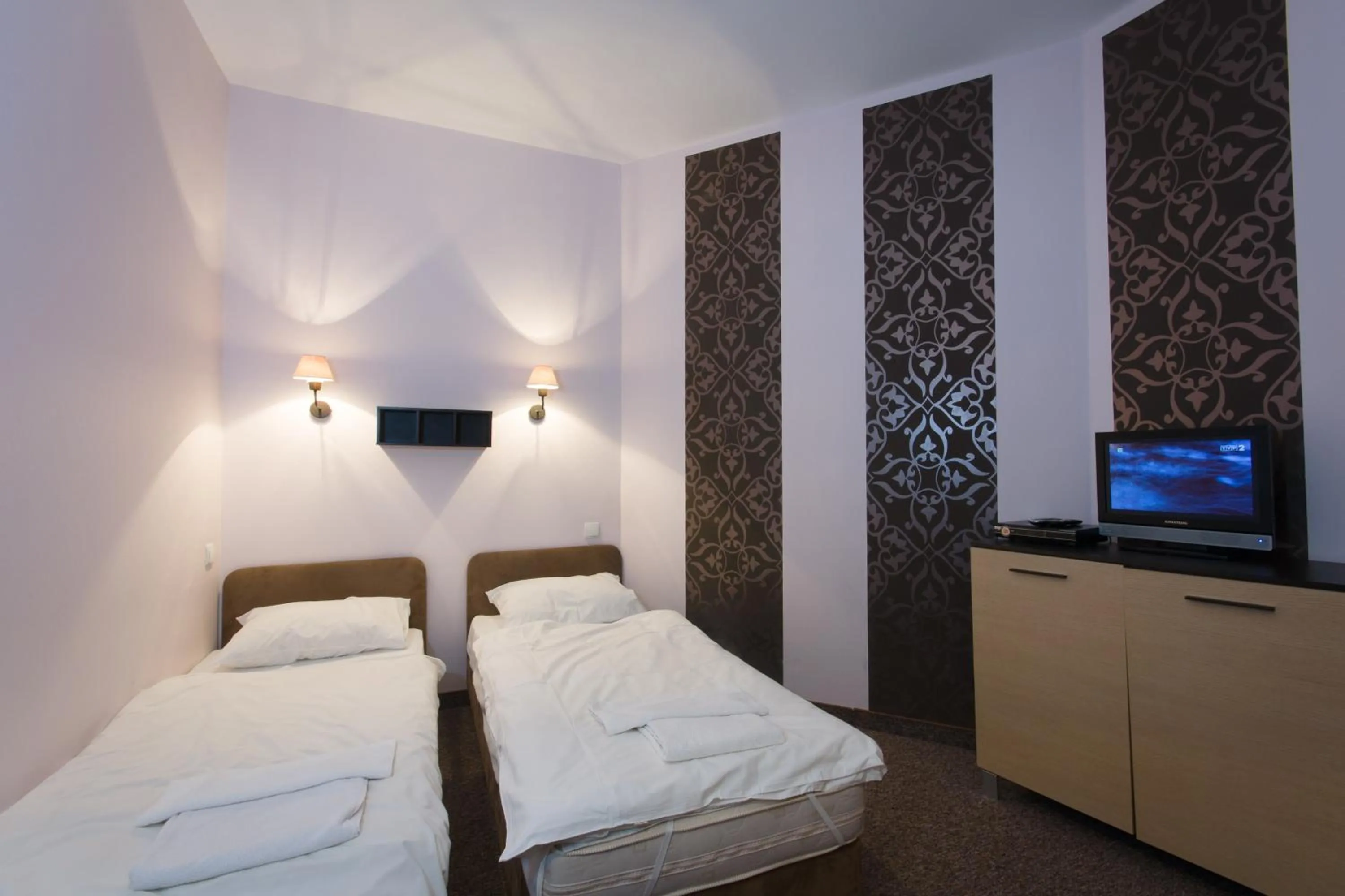 Bed in Helvetia Plus B&B - PRIVATE ROOMS and APARTMENTS