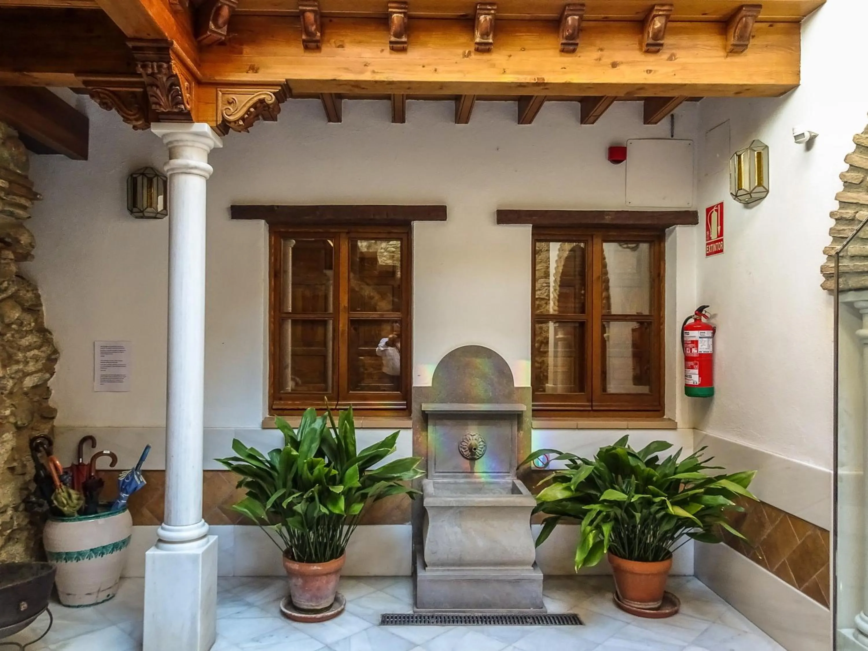 Patio in Apartamentos Alhambra