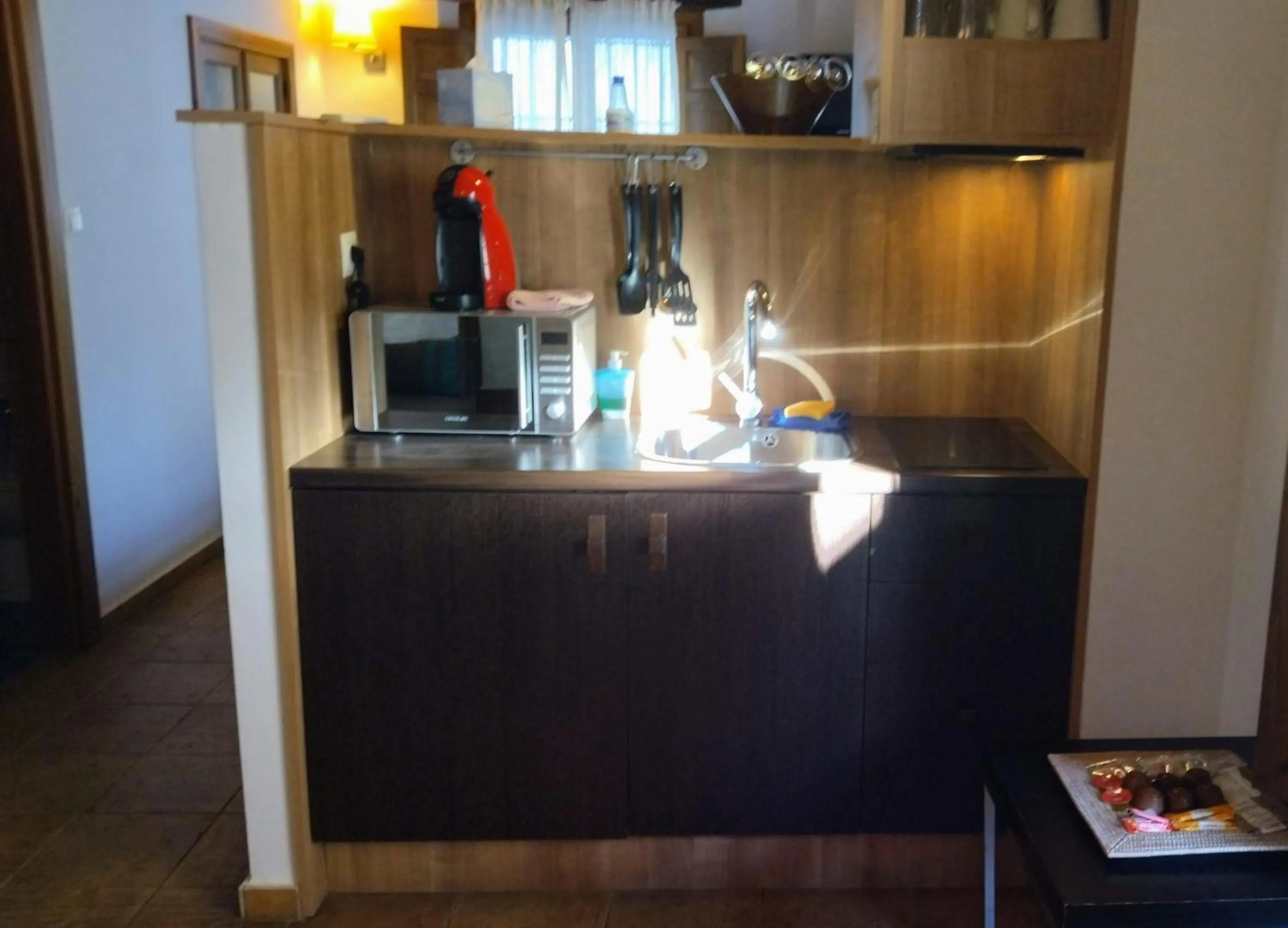 Coffee/tea facilities in Apartamentos Alhambra