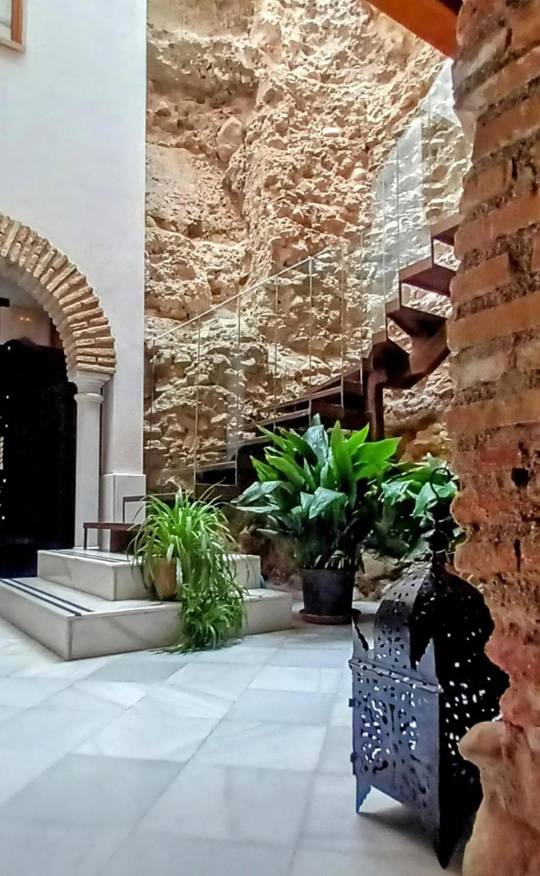 Patio in Apartamentos Alhambra