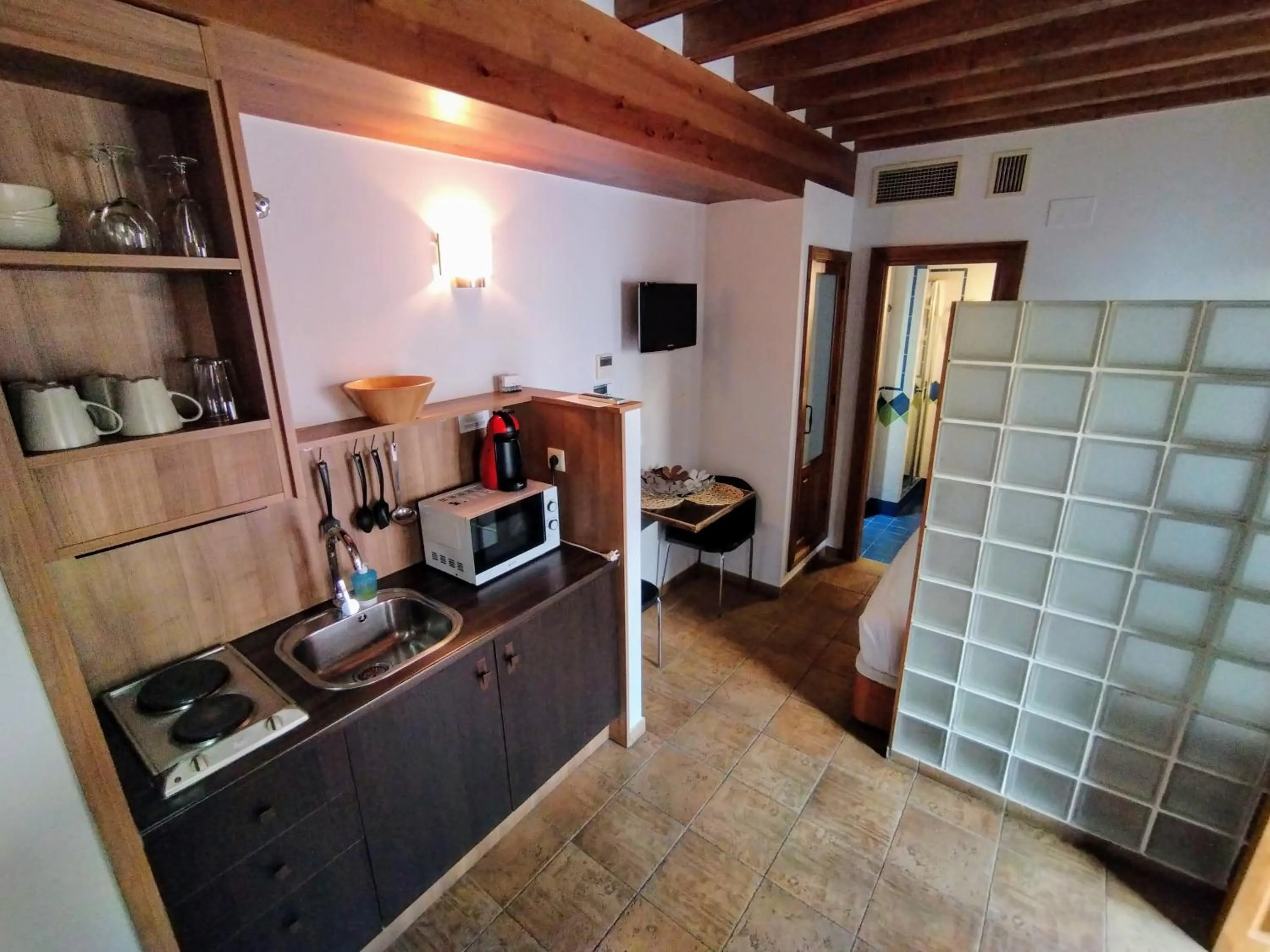 Dining area in Apartamentos Alhambra