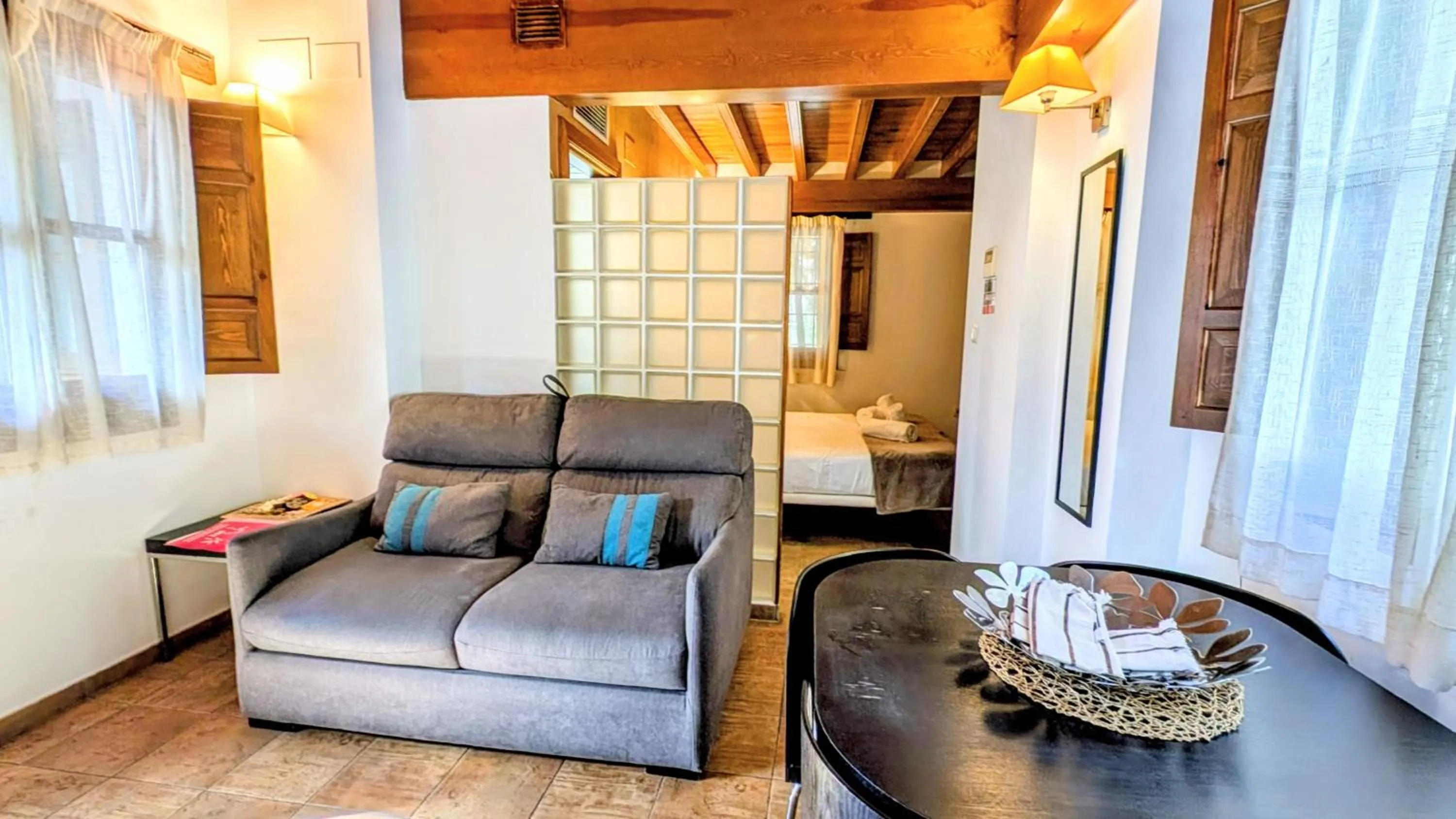 Apartamentos Alhambra