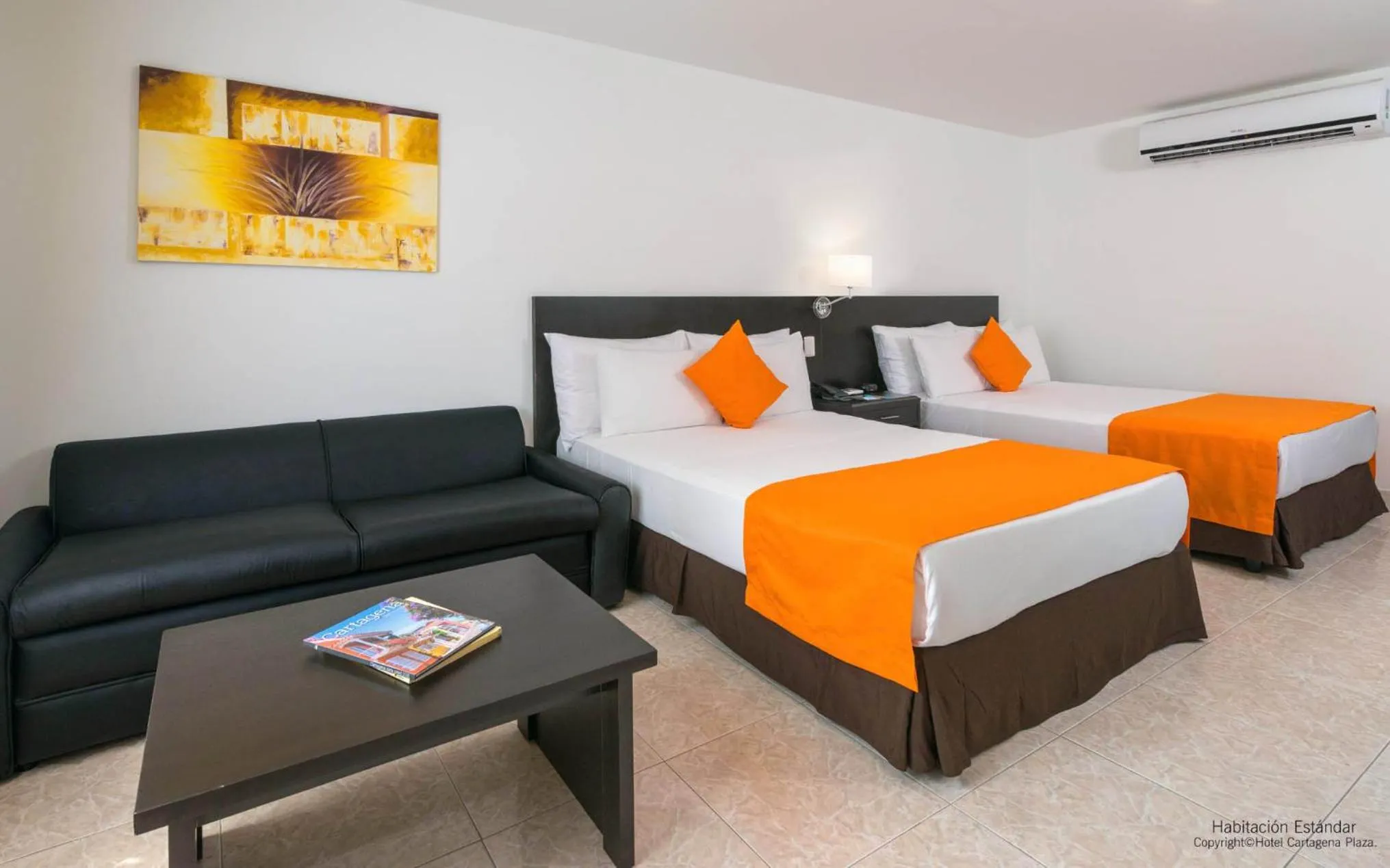 Photo of the whole room, Bed in Hotel Cartagena Plaza