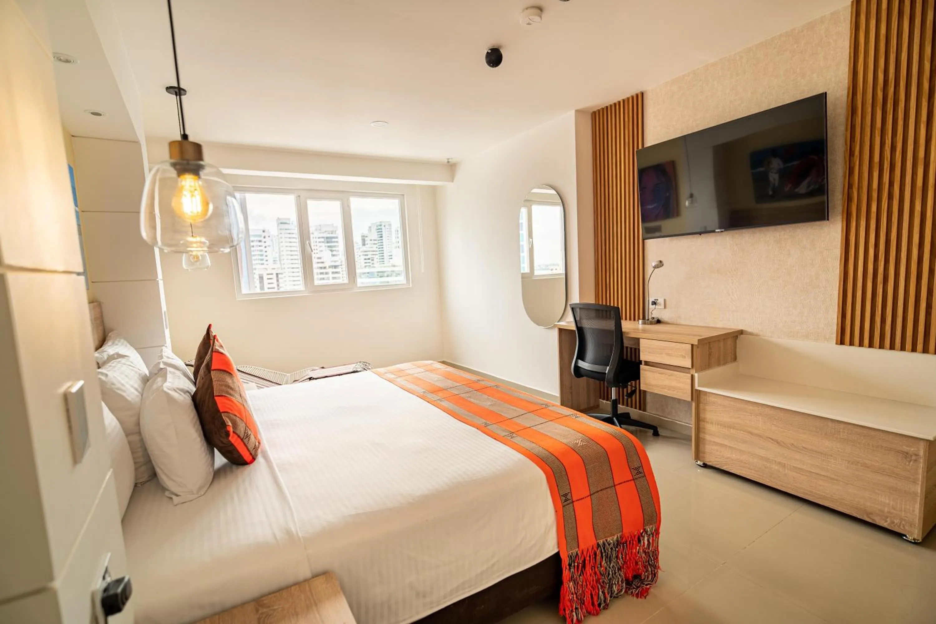 Photo of the whole room, Bed in Hotel Cartagena Plaza