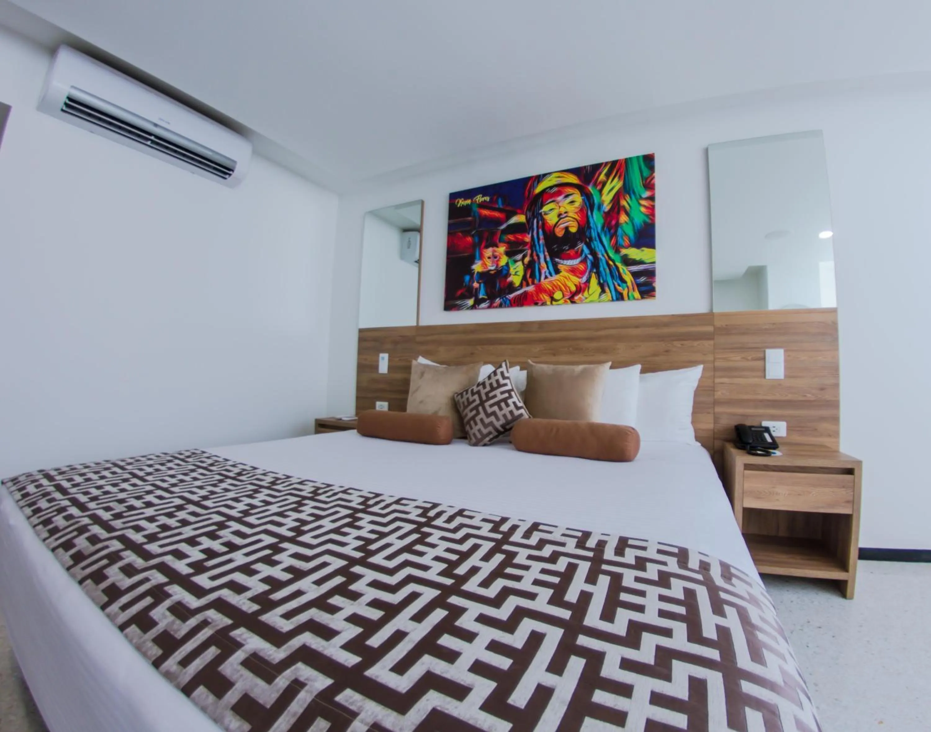 Photo of the whole room, Bed in Hotel Cartagena Plaza