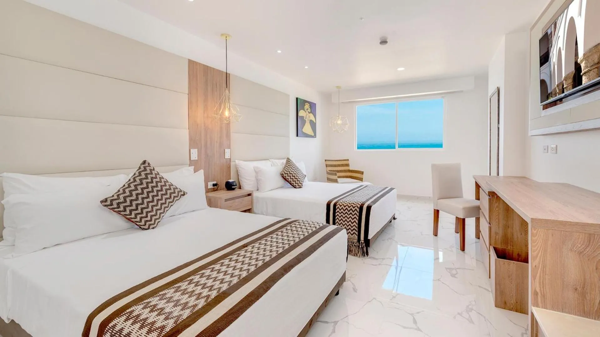 Photo of the whole room, Bed in Hotel Cartagena Plaza