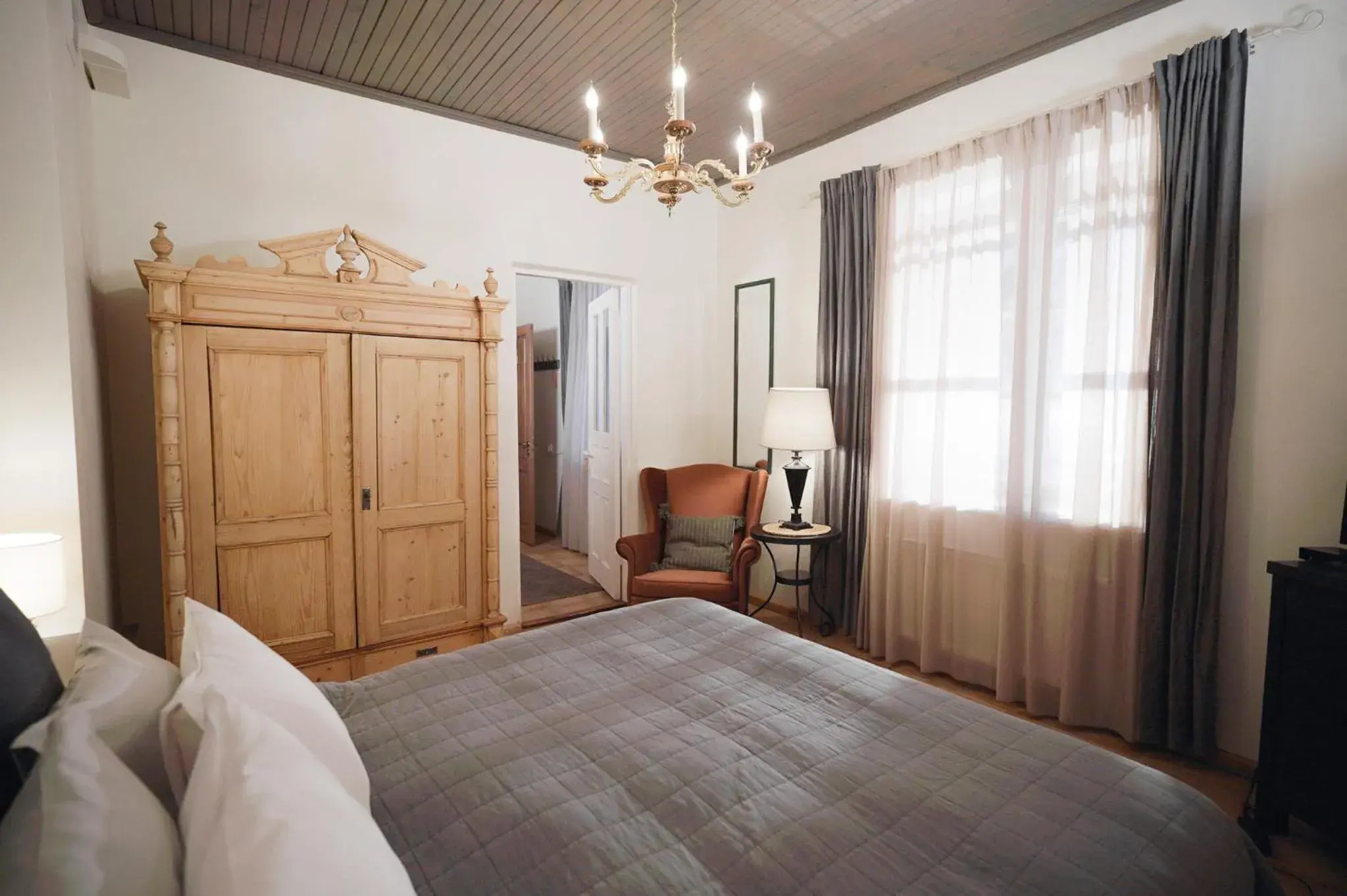 Deluxe Double Room Joseph in Karlamuiza Country Hotel Deluxe Double Room Joseph in Karlamuiza Country Hotel