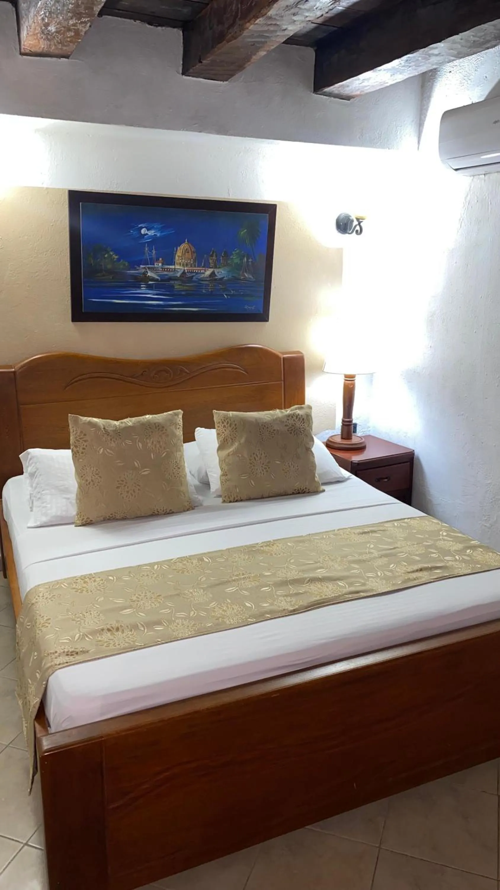 Bed in Hotel Don Pedro De Heredia