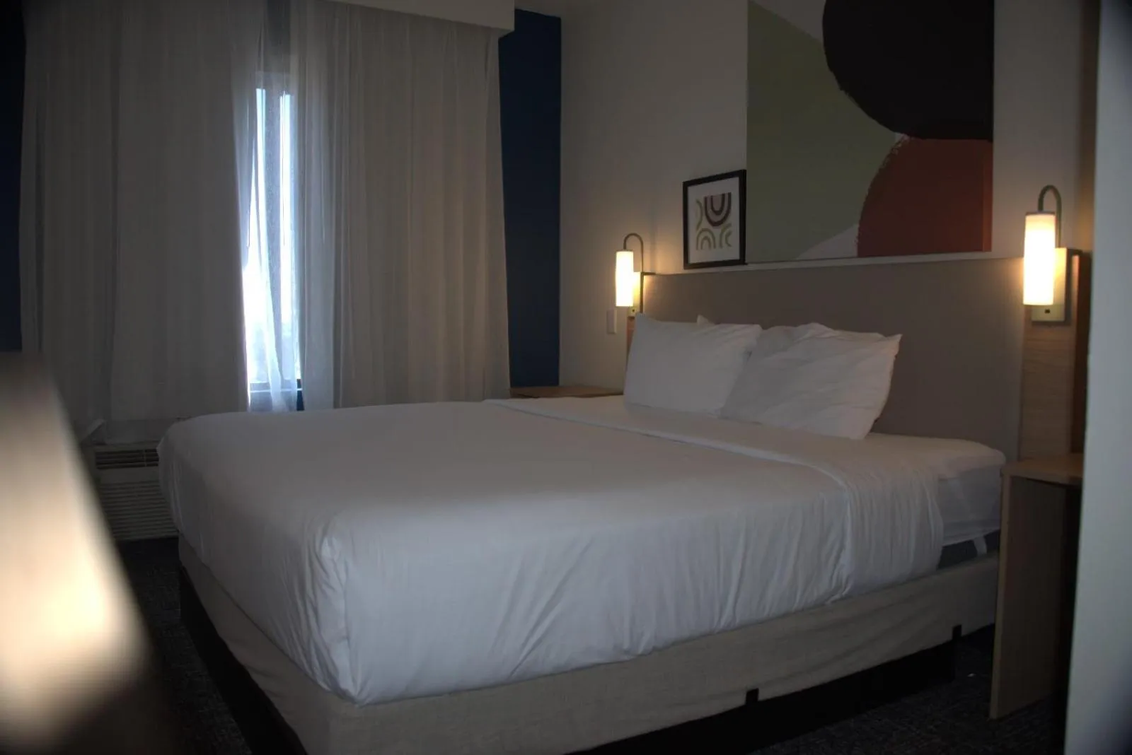 Bed in Ashmore Inn and Suites Amarillo