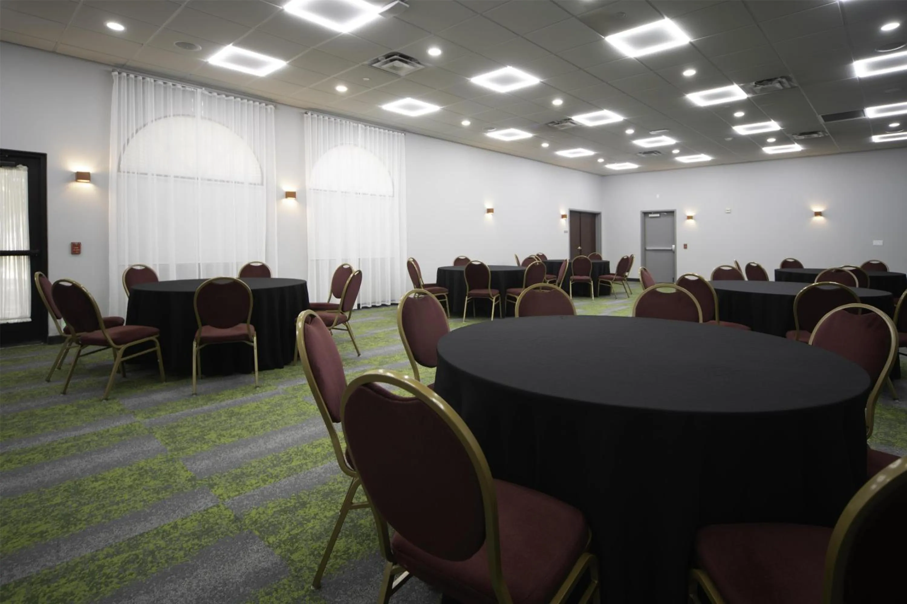 Meeting/conference room in Spark by Hilton Amarillo East