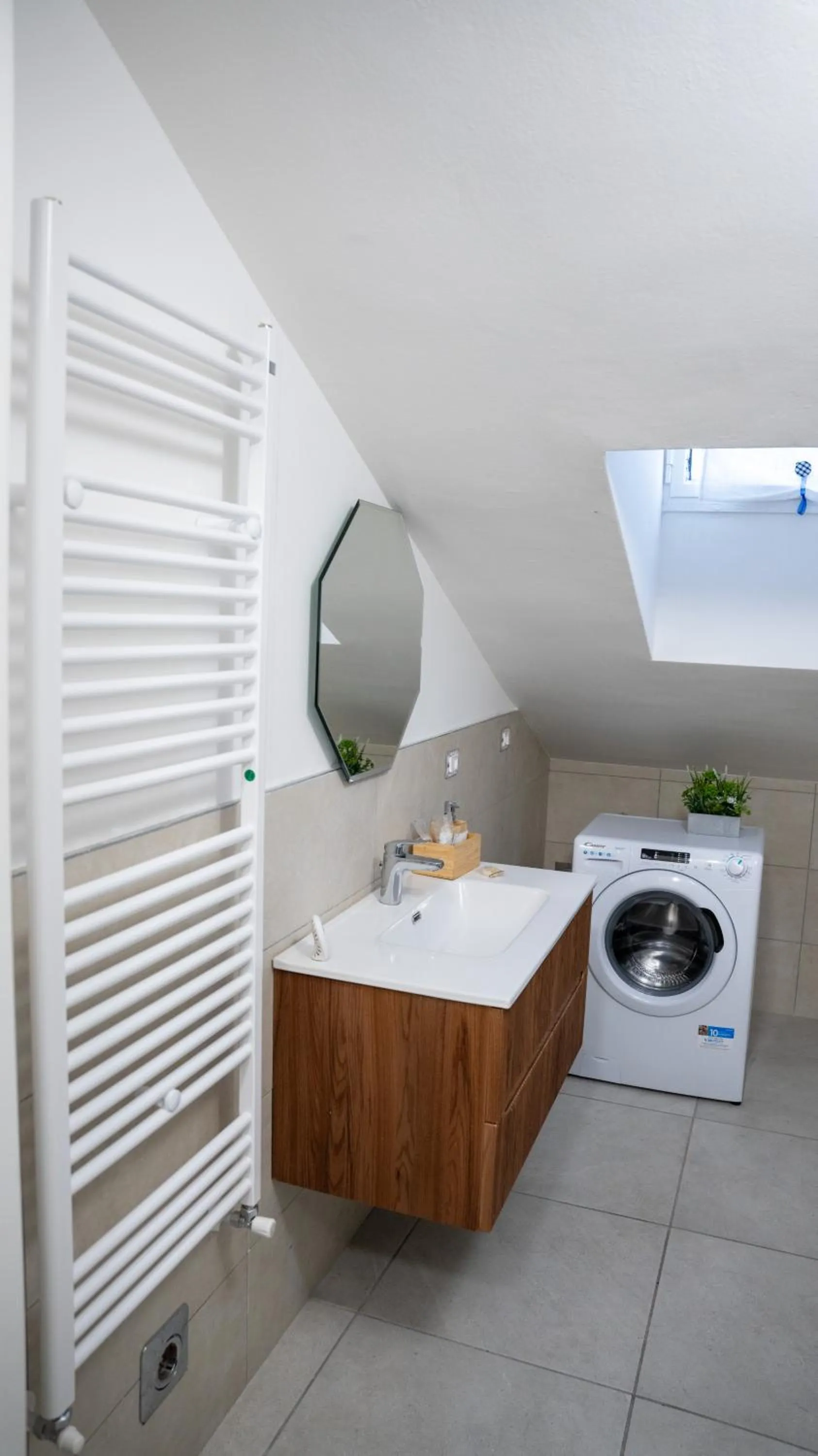 Bathroom in Conte Durini Apartments & Rooms
