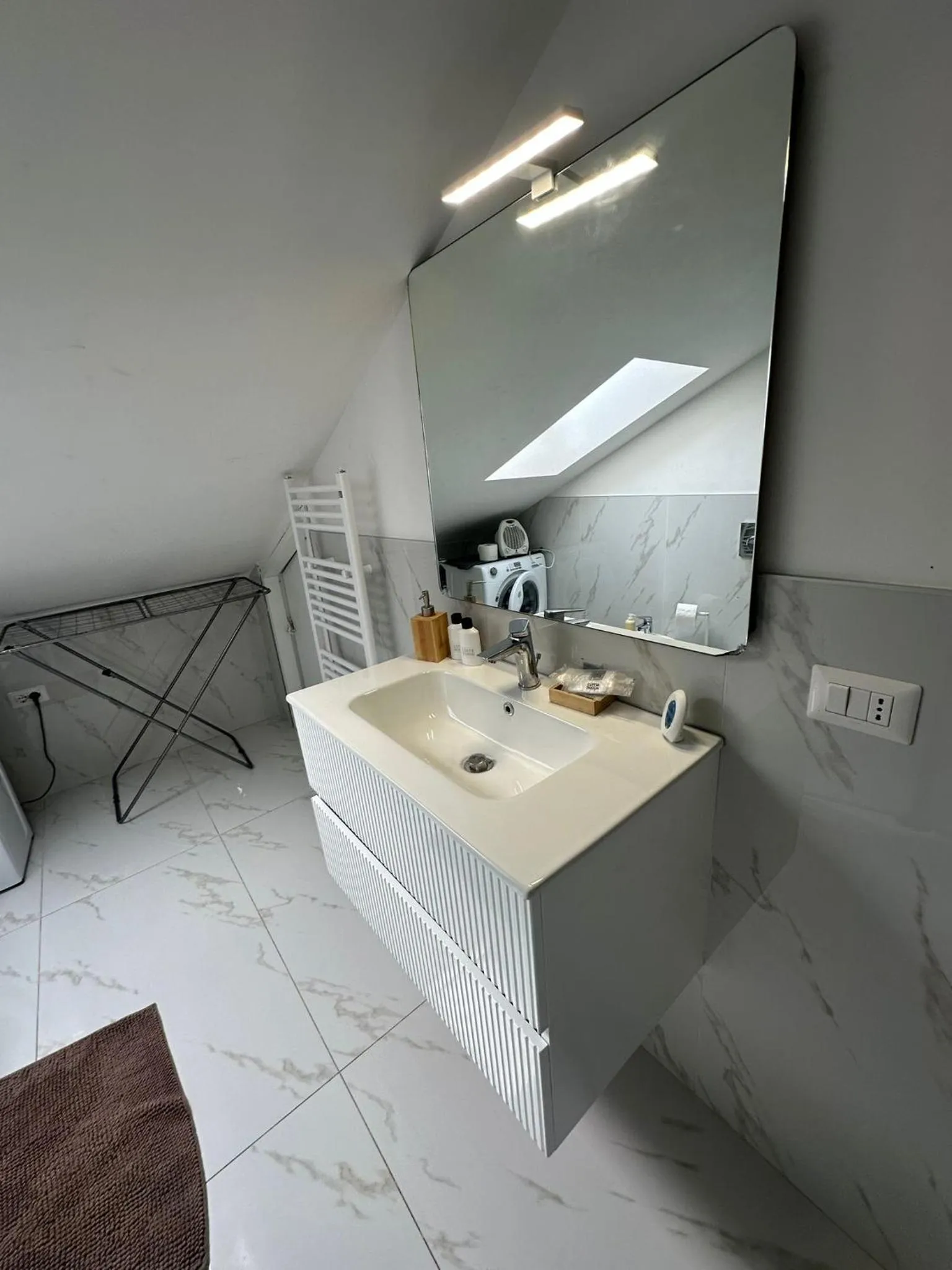 Bathroom in Conte Durini Apartments & Rooms