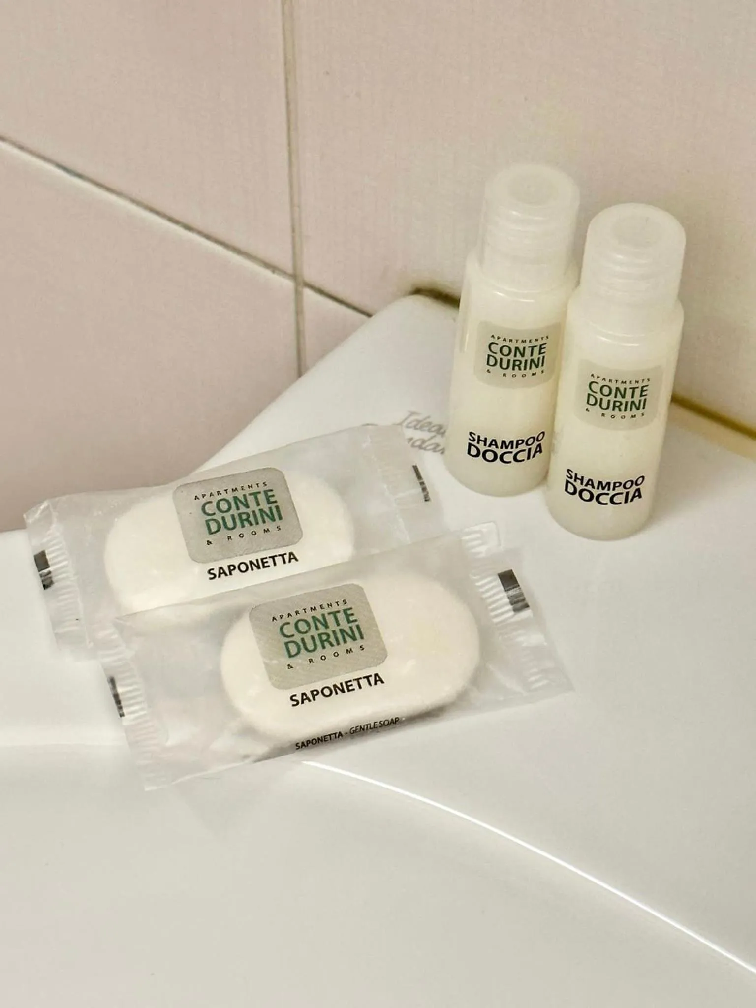 Bathroom in Conte Durini Apartments & Rooms