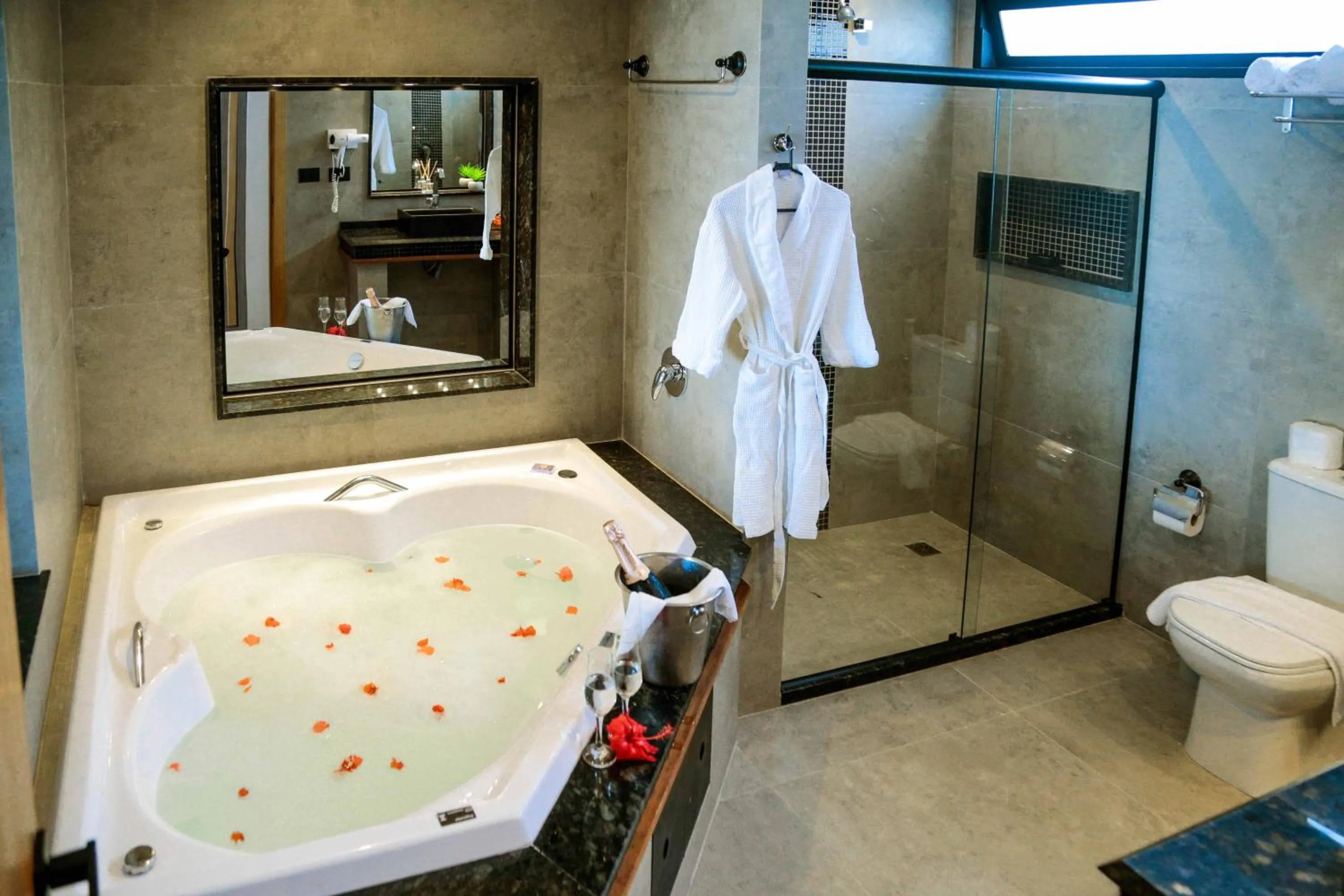 Toilet in Pousada da Torre