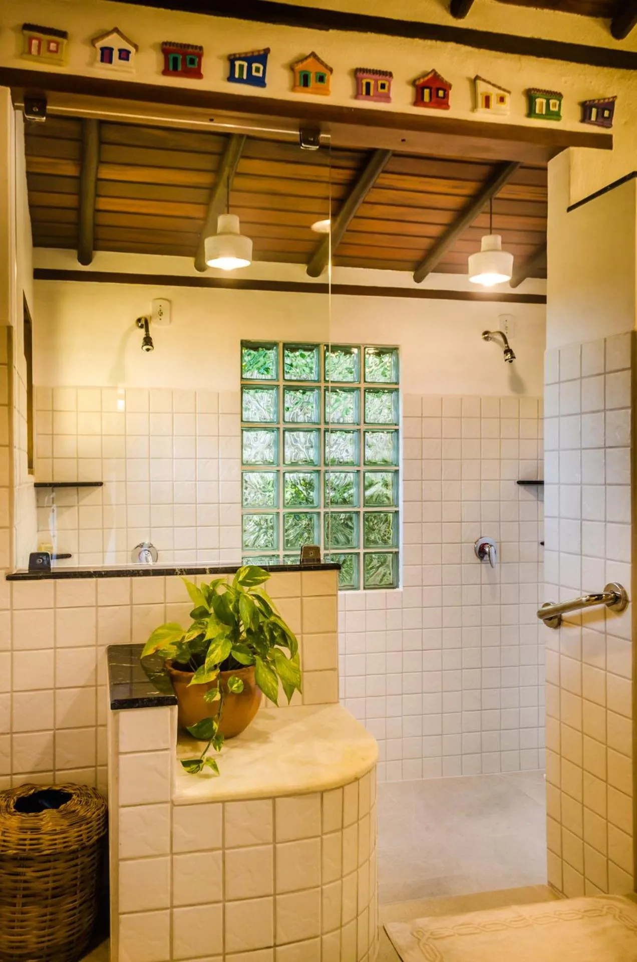 Shower in Pousada Mundo Verde