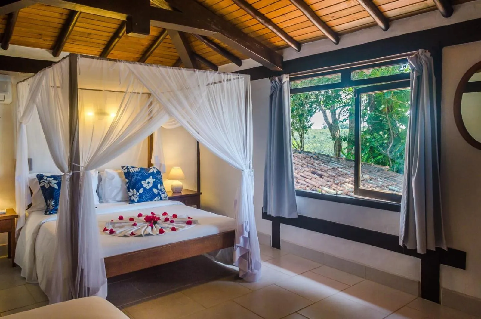 Spring, Bed in Pousada Mundo Verde