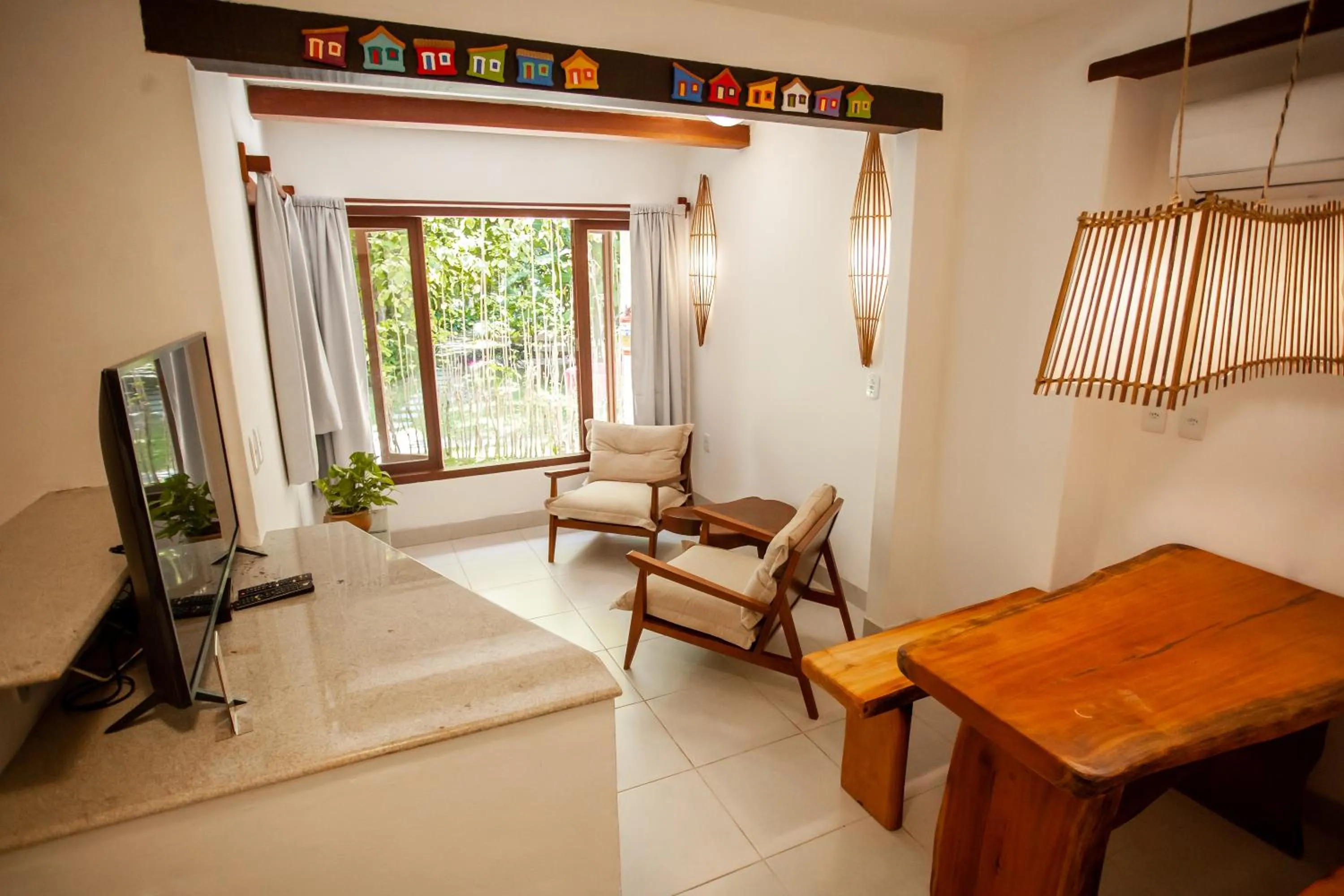 TV and multimedia in Pousada Mundo Verde