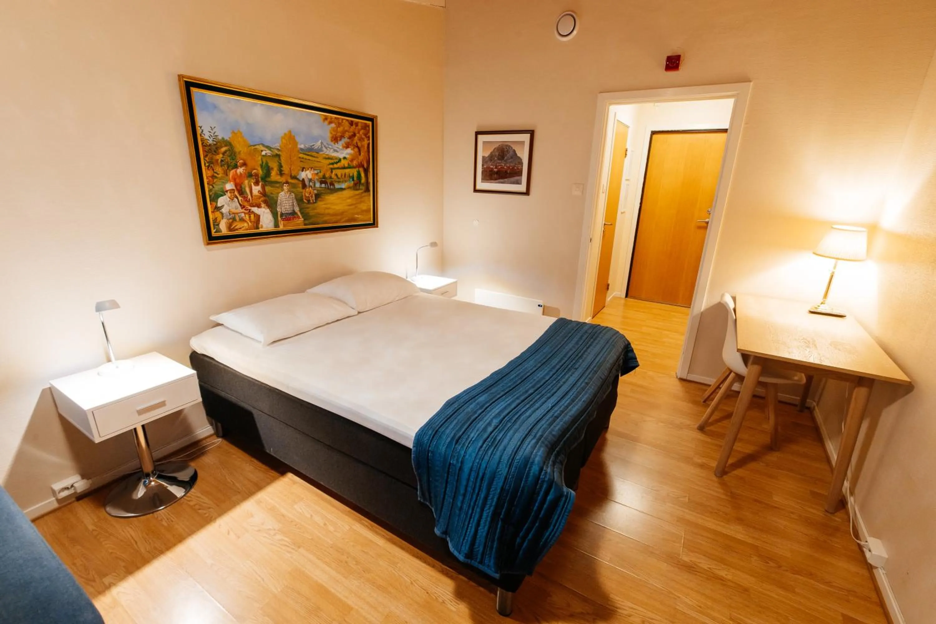 Bed in Myre Kysthotell