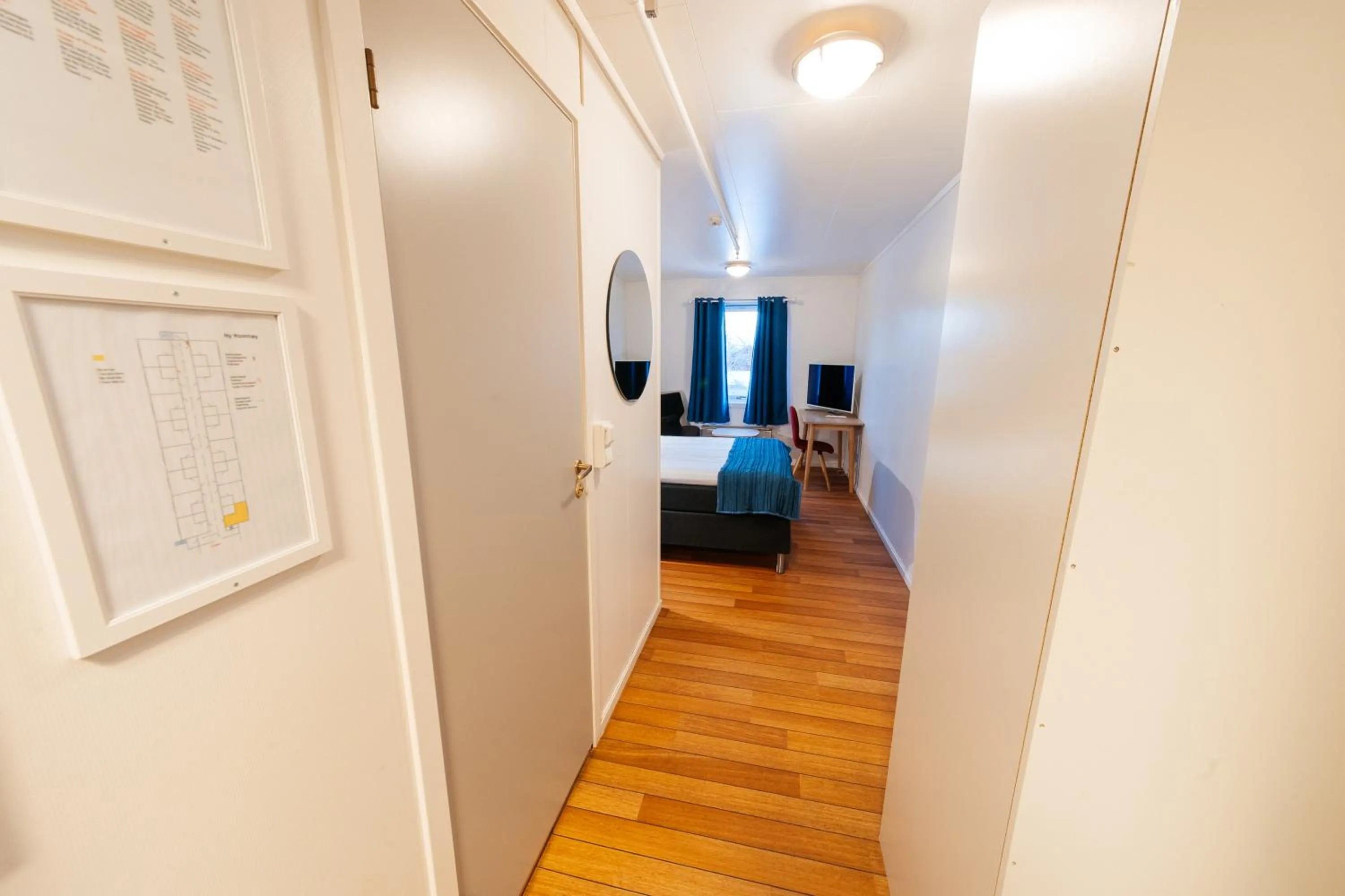 Bed in Myre Kysthotell