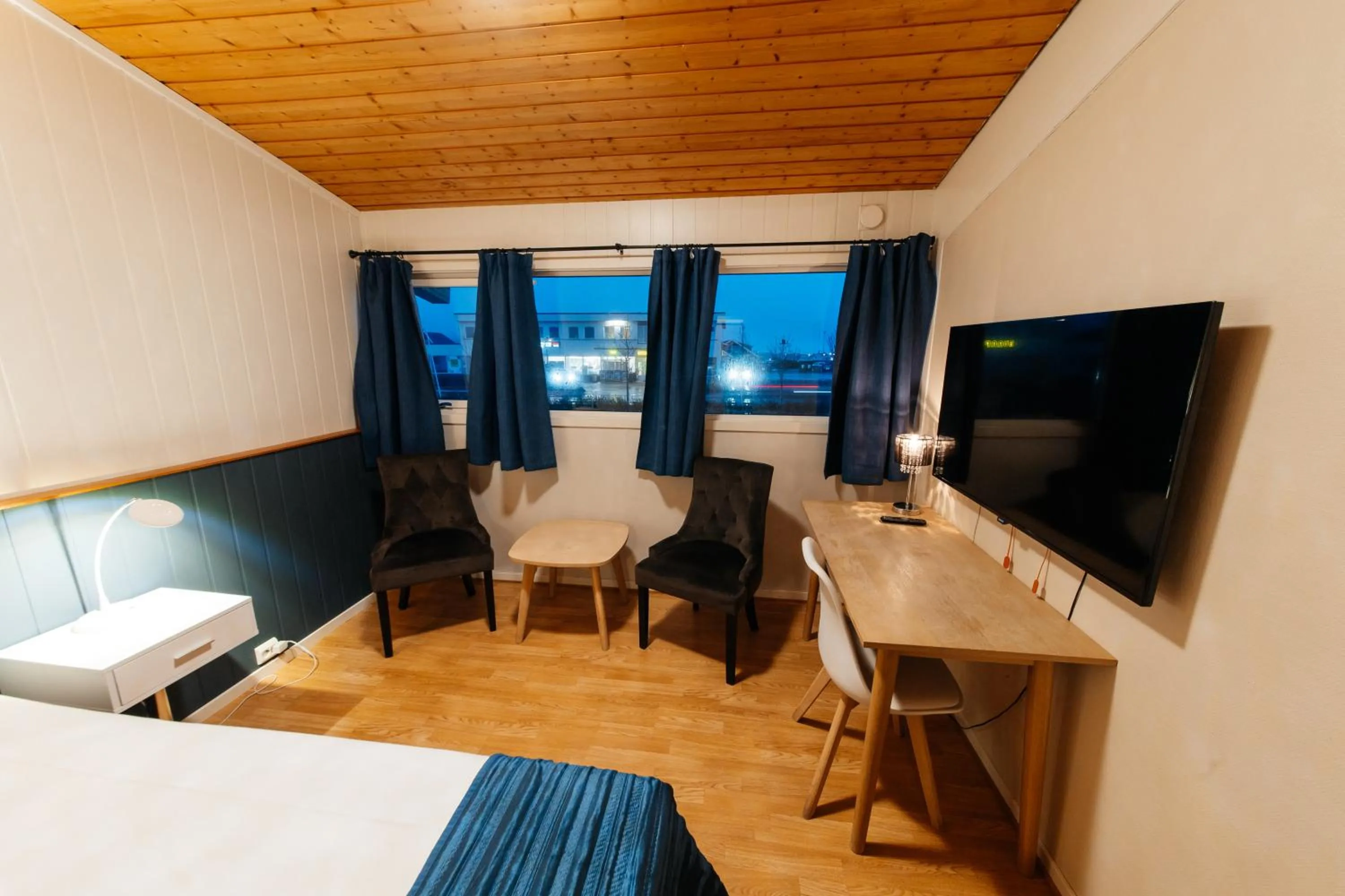 Bed in Myre Kysthotell