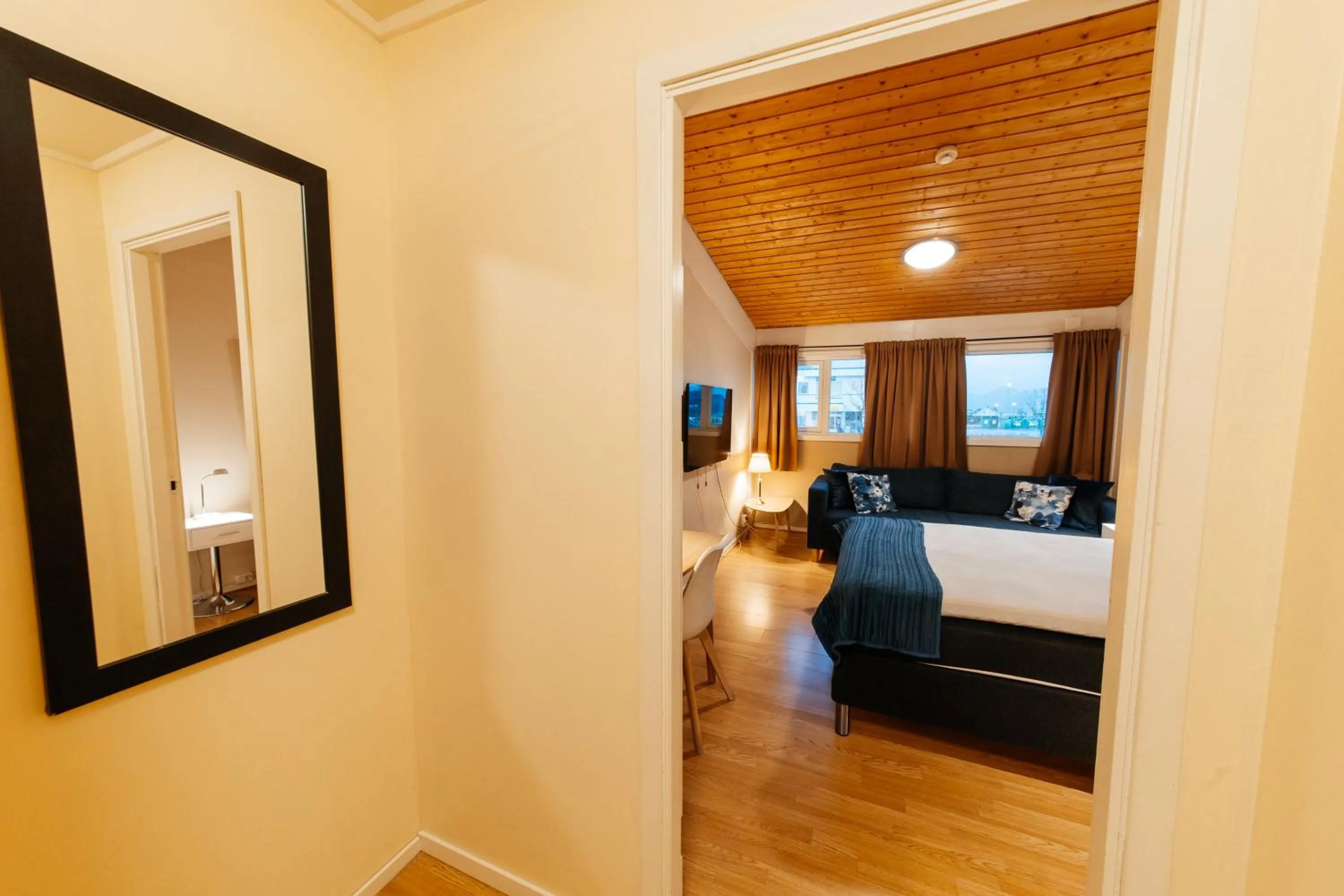 Bed in Myre Kysthotell