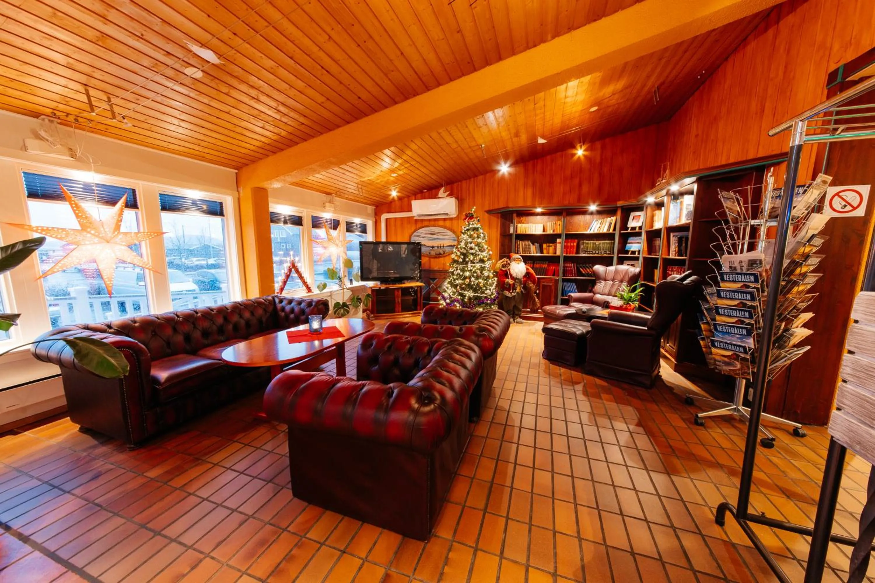 Lobby or reception in Myre Kysthotell