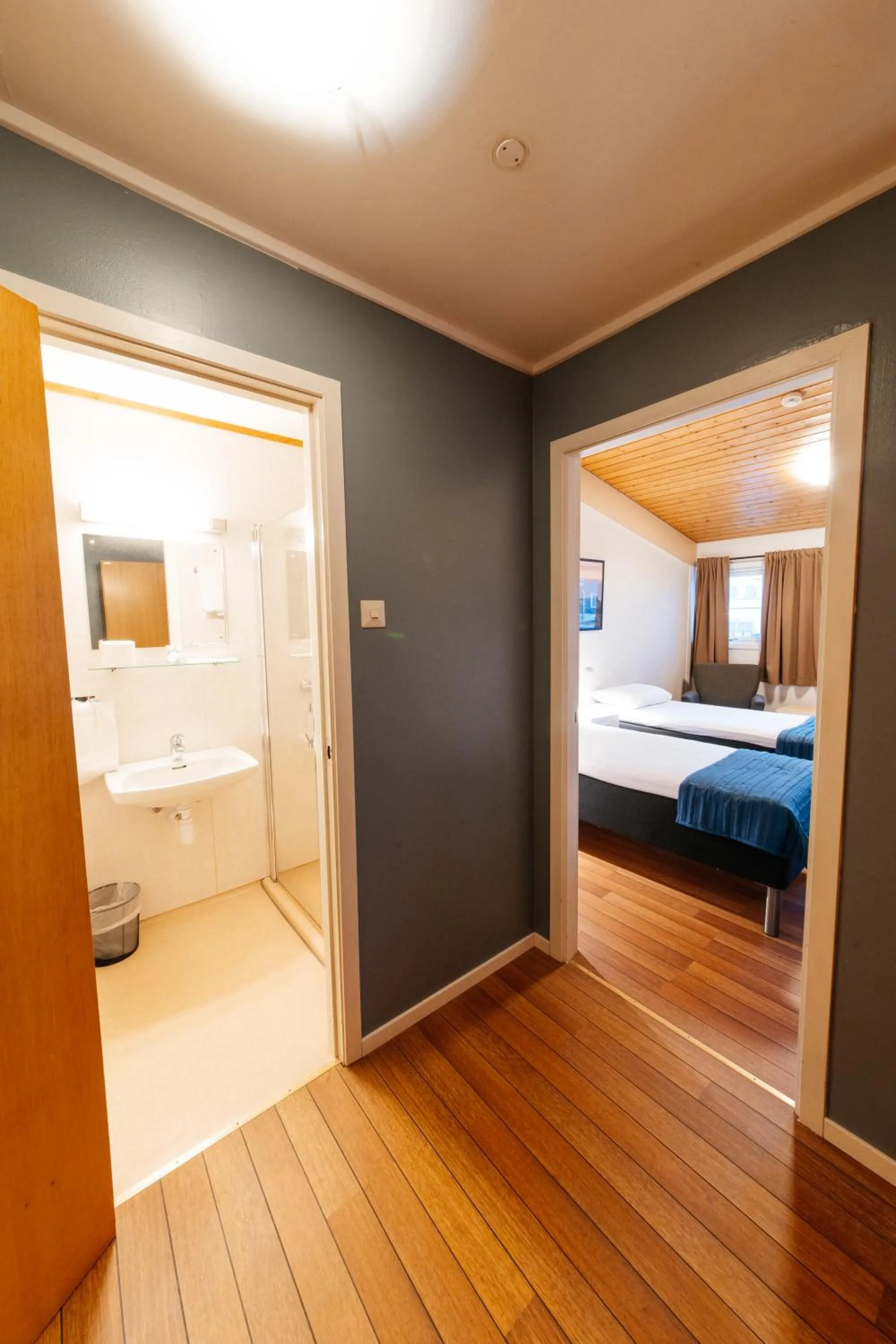 Bed in Myre Kysthotell